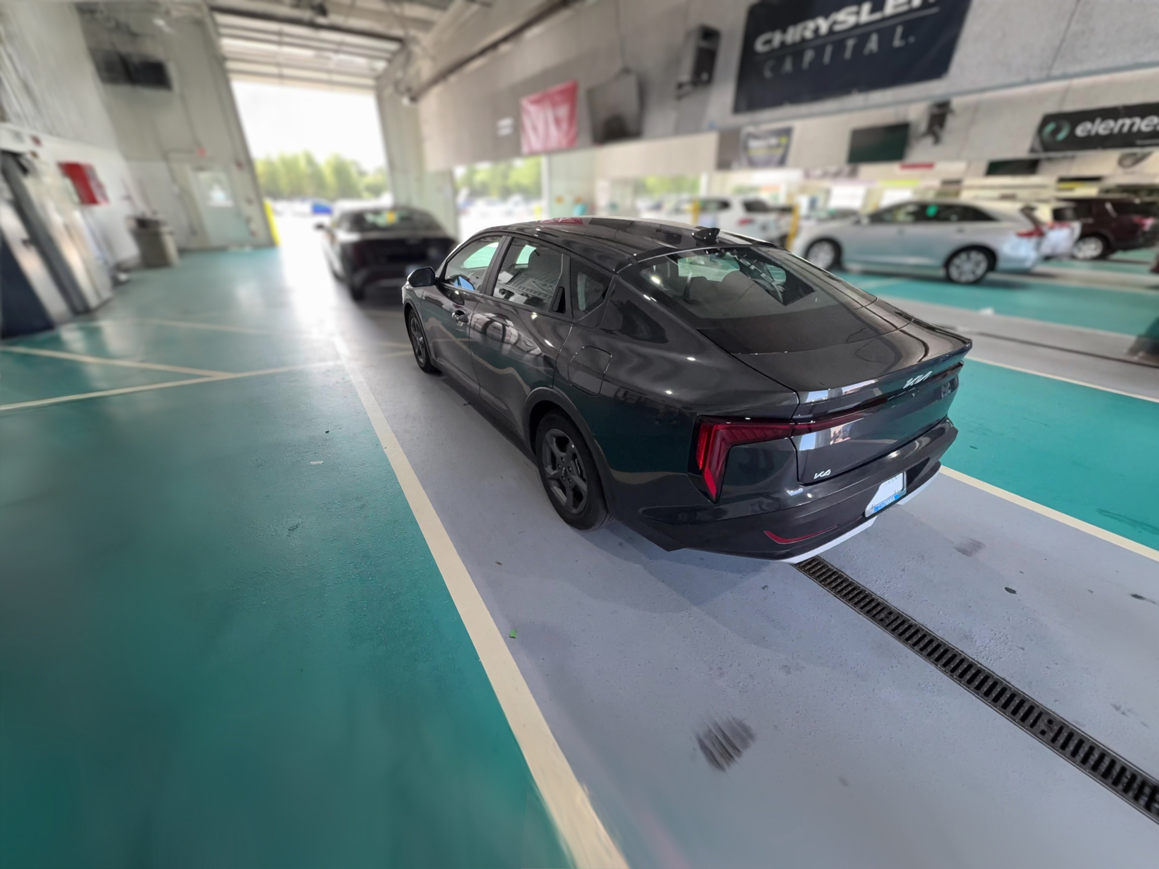 2025 Kia K4 LXS - Photo 30