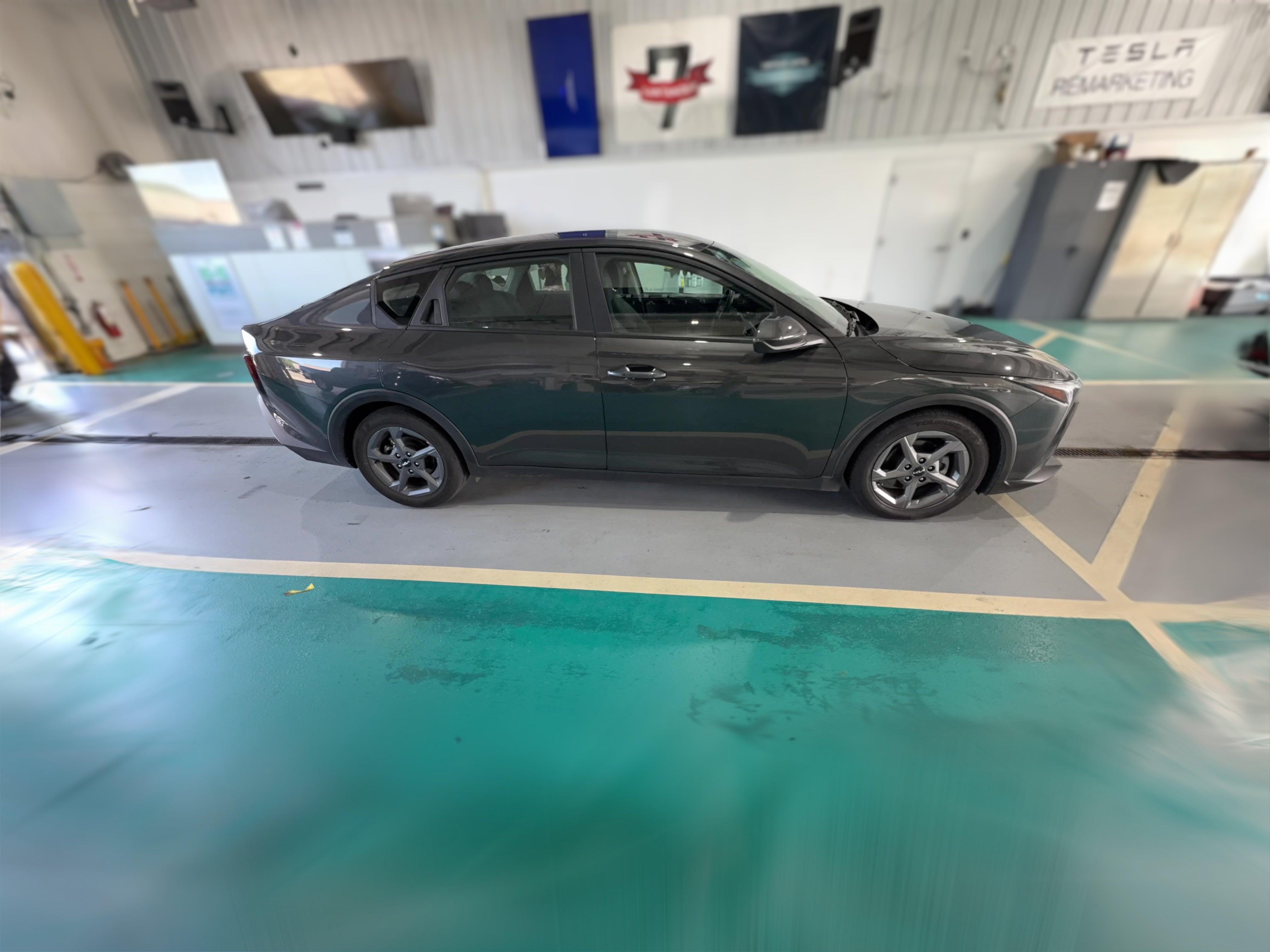 2025 Kia K4 LXS - Photo 36