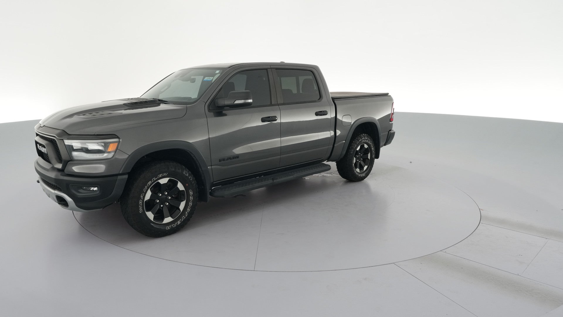 2023 Ram 1500 Crew Cab vehicle photo