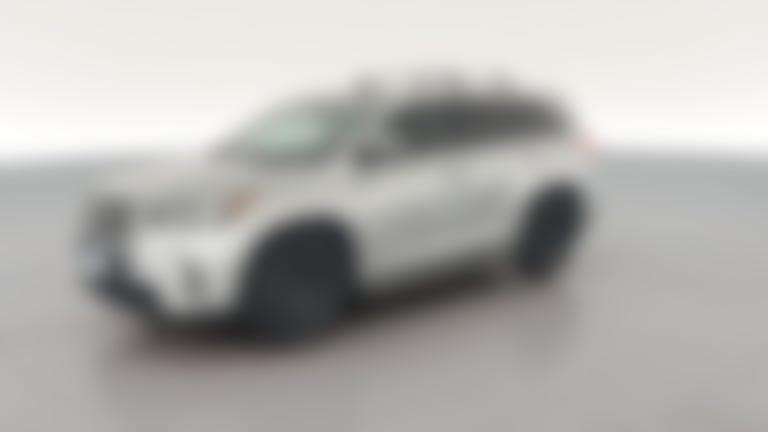 2017 Toyota Highlander vehicle photo