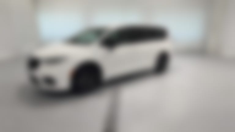 2024 Chrysler Pacifica Hybrid vehicle photo
