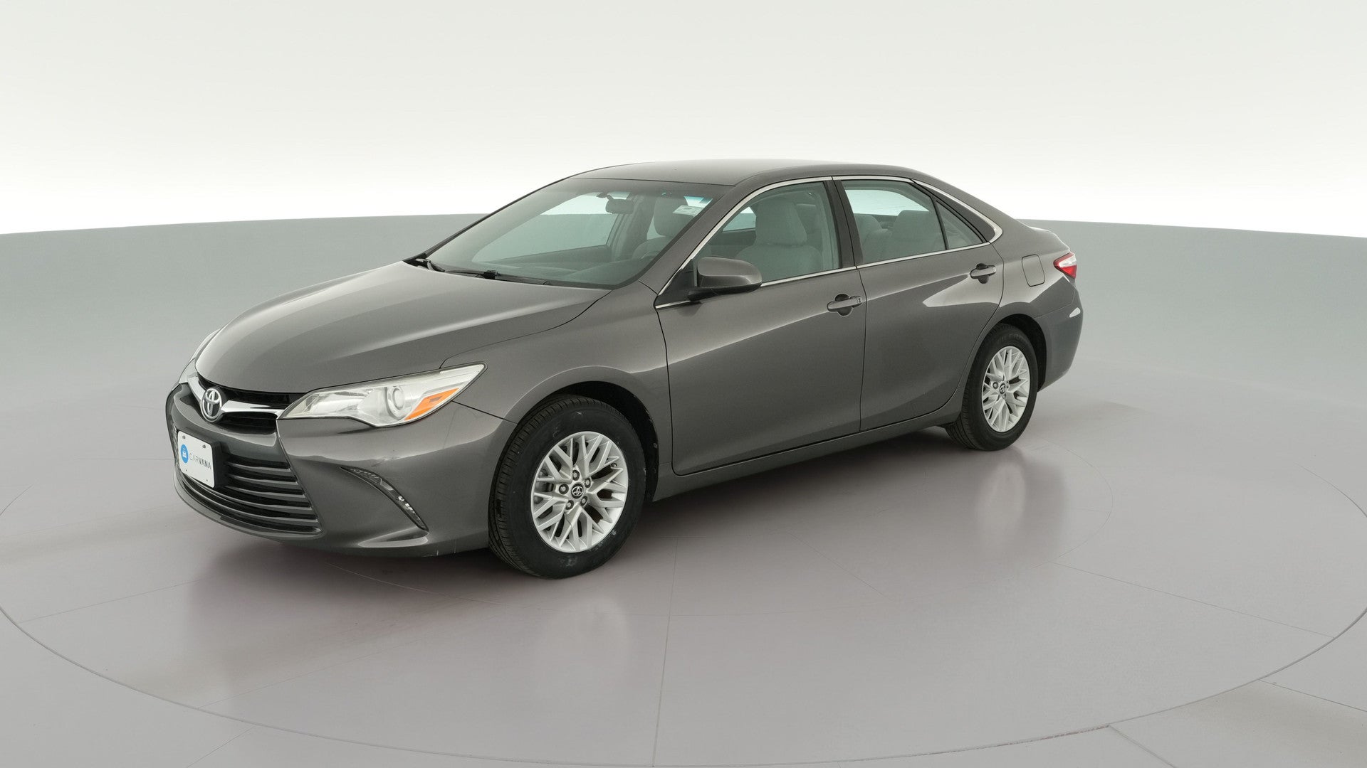 2016 Toyota Camry vehicle photo
