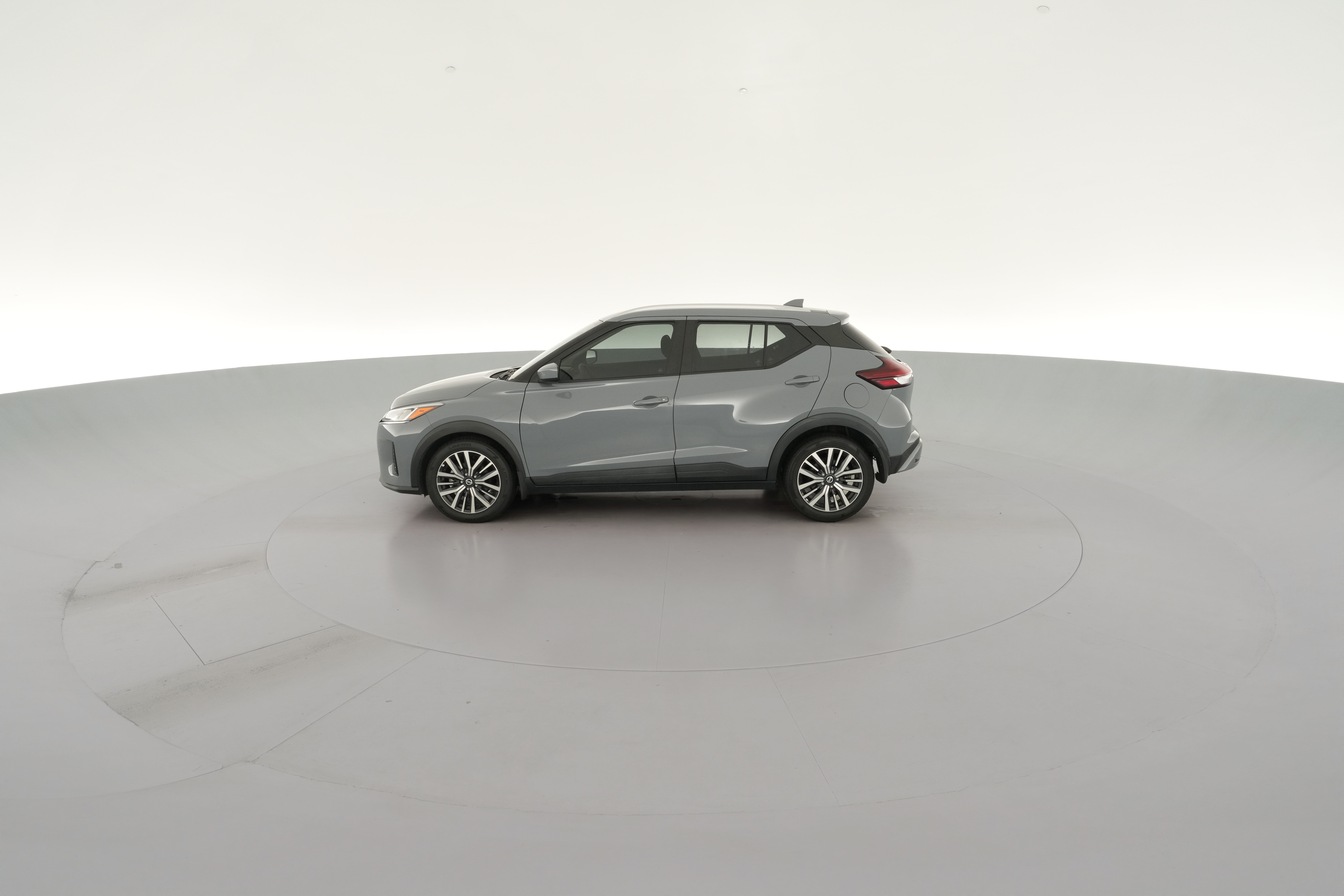 2021 Nissan Kicks SV - Photo 24