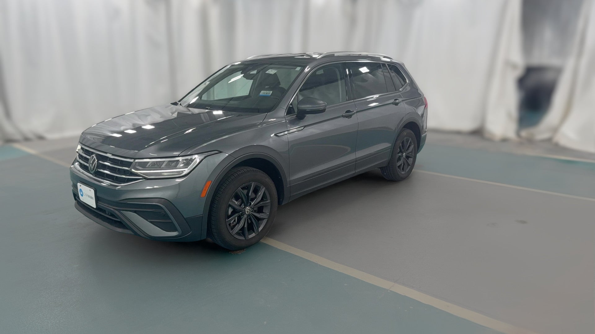 2022 Volkswagen Tiguan vehicle photo