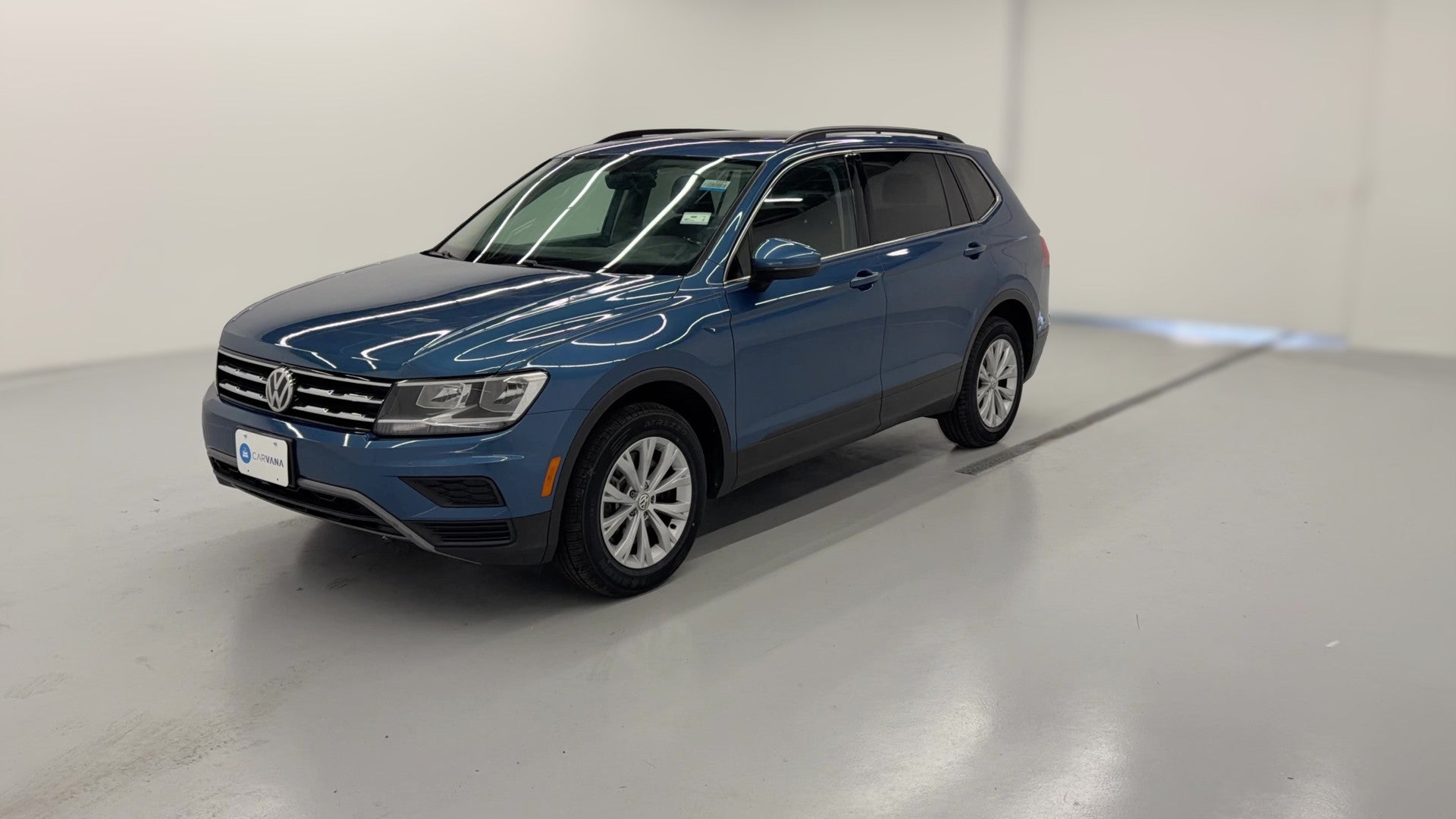 2019 Volkswagen Tiguan vehicle photo