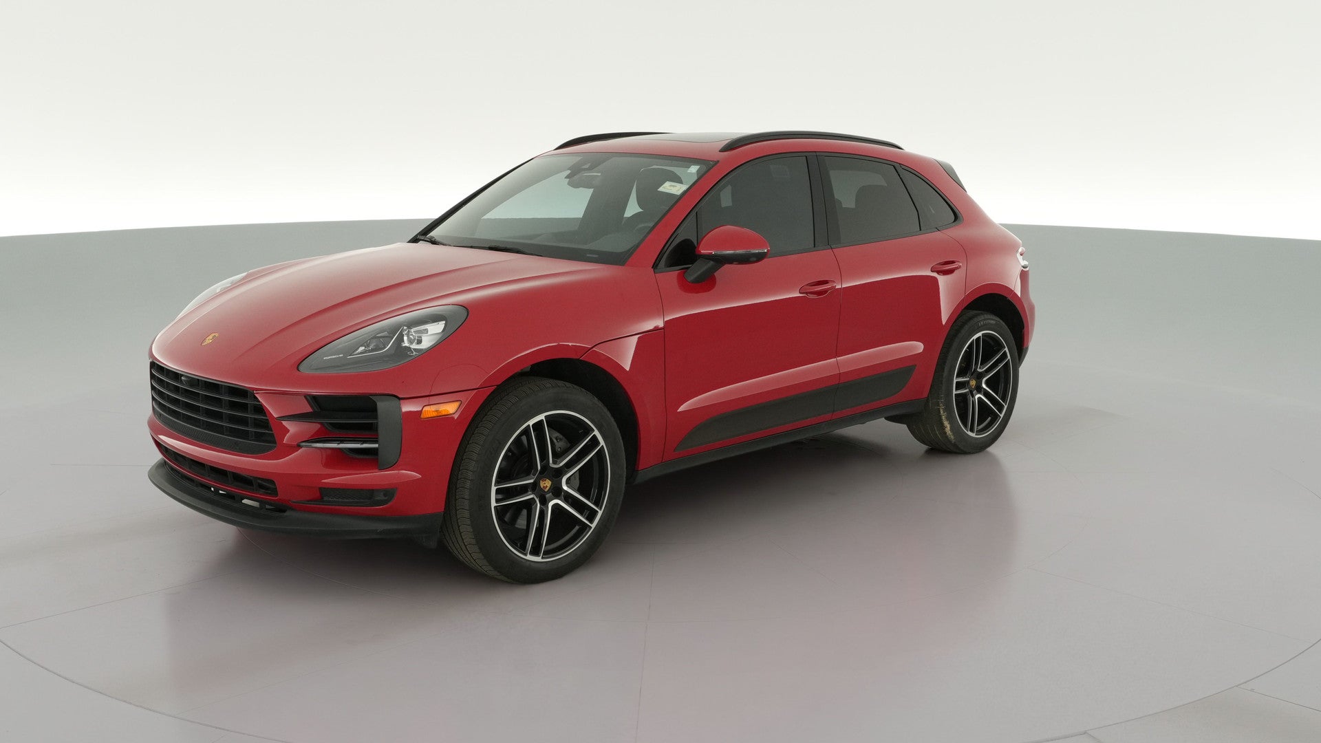 2021 Porsche Macan vehicle photo