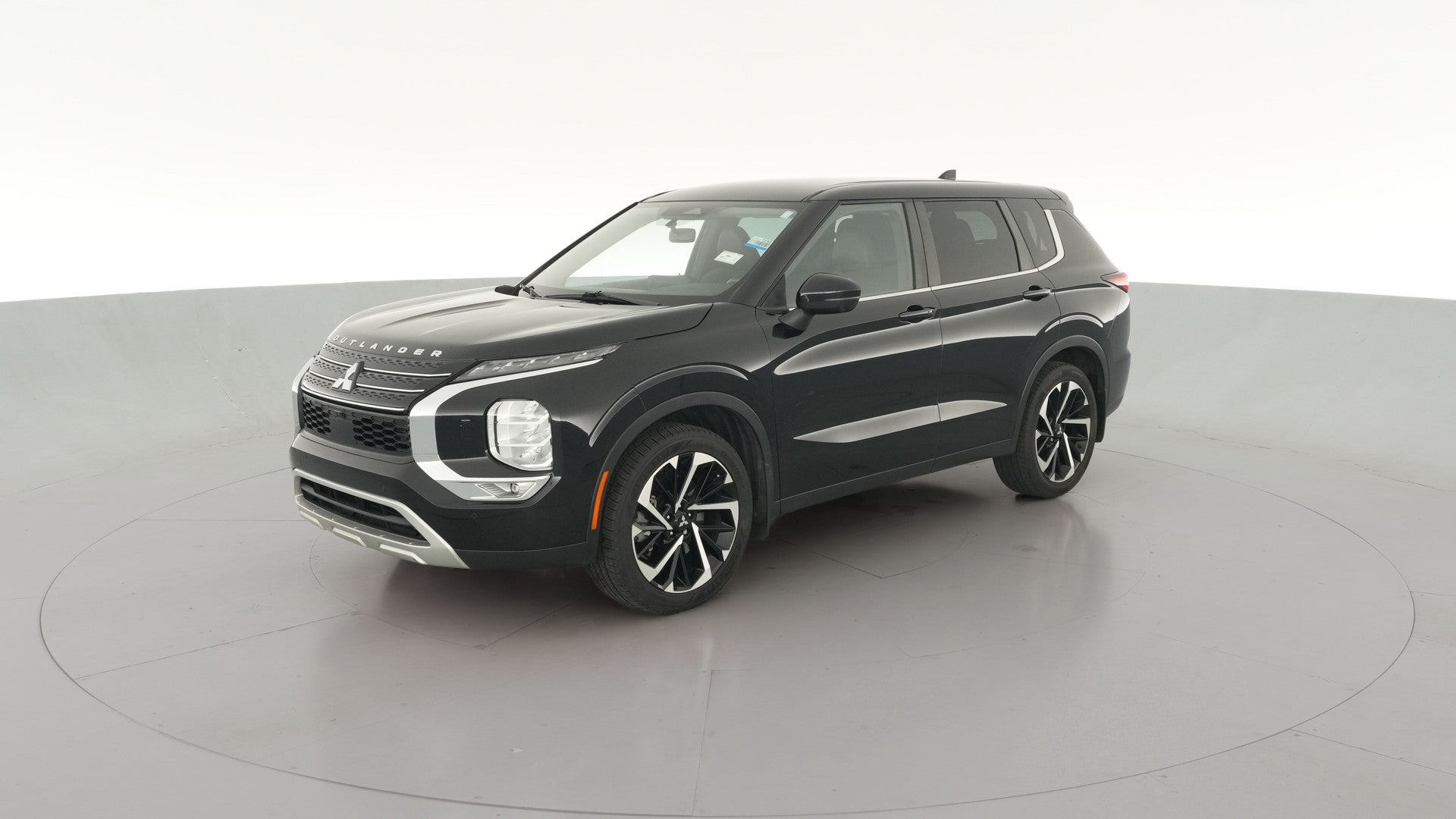 2023 Mitsubishi Outlander vehicle photo