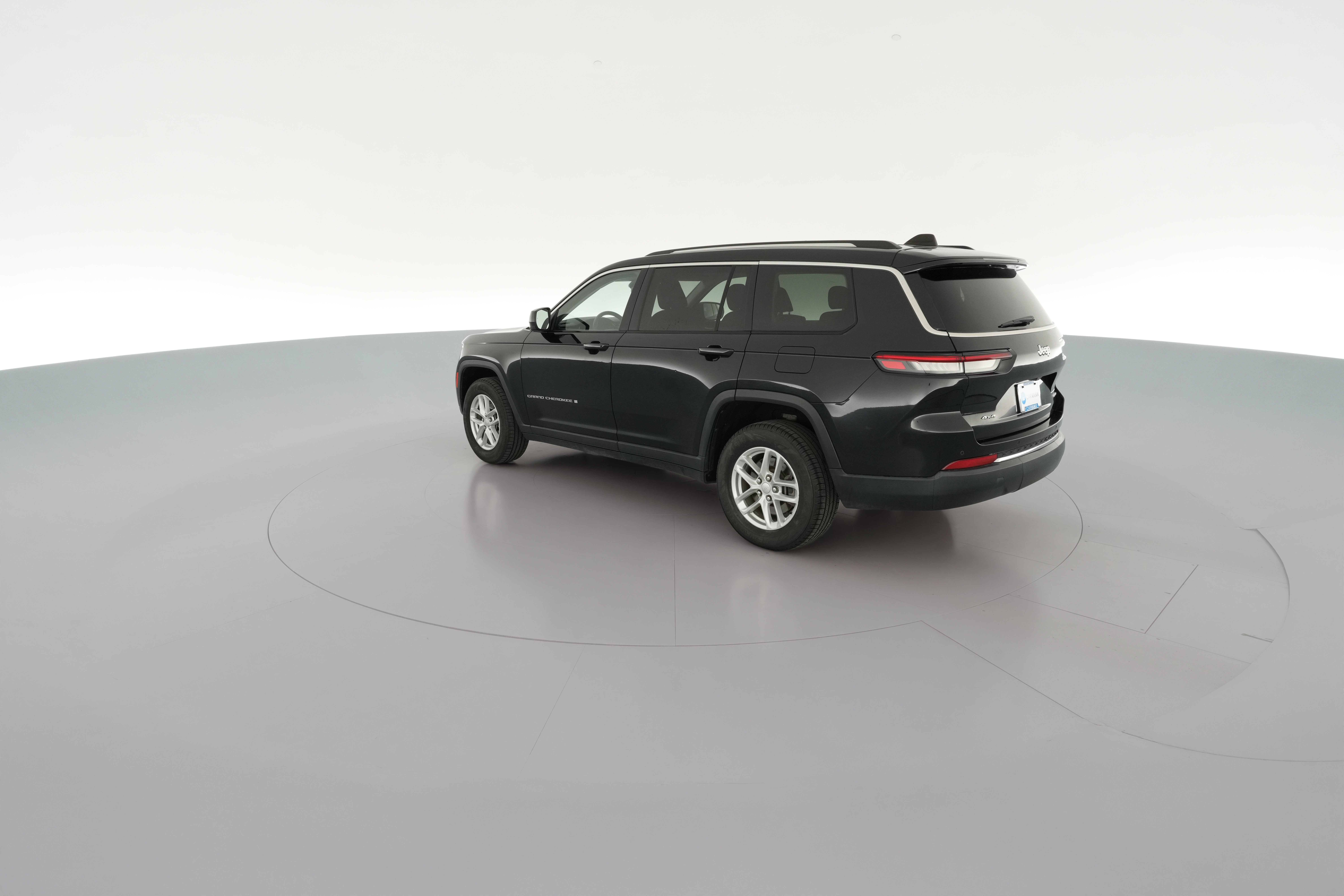 2023 Jeep Grand Cherokee L Laredo - Photo 31