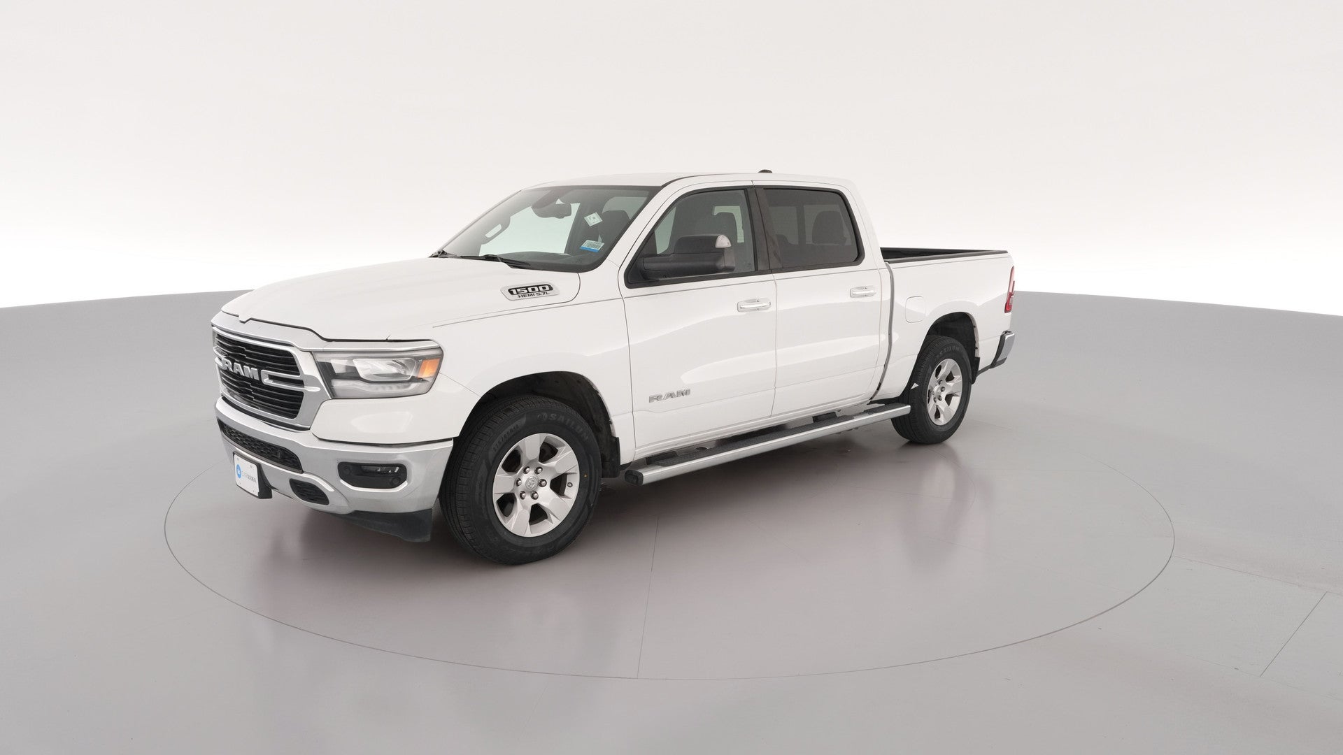 2019 Ram 1500 Crew Cab vehicle photo
