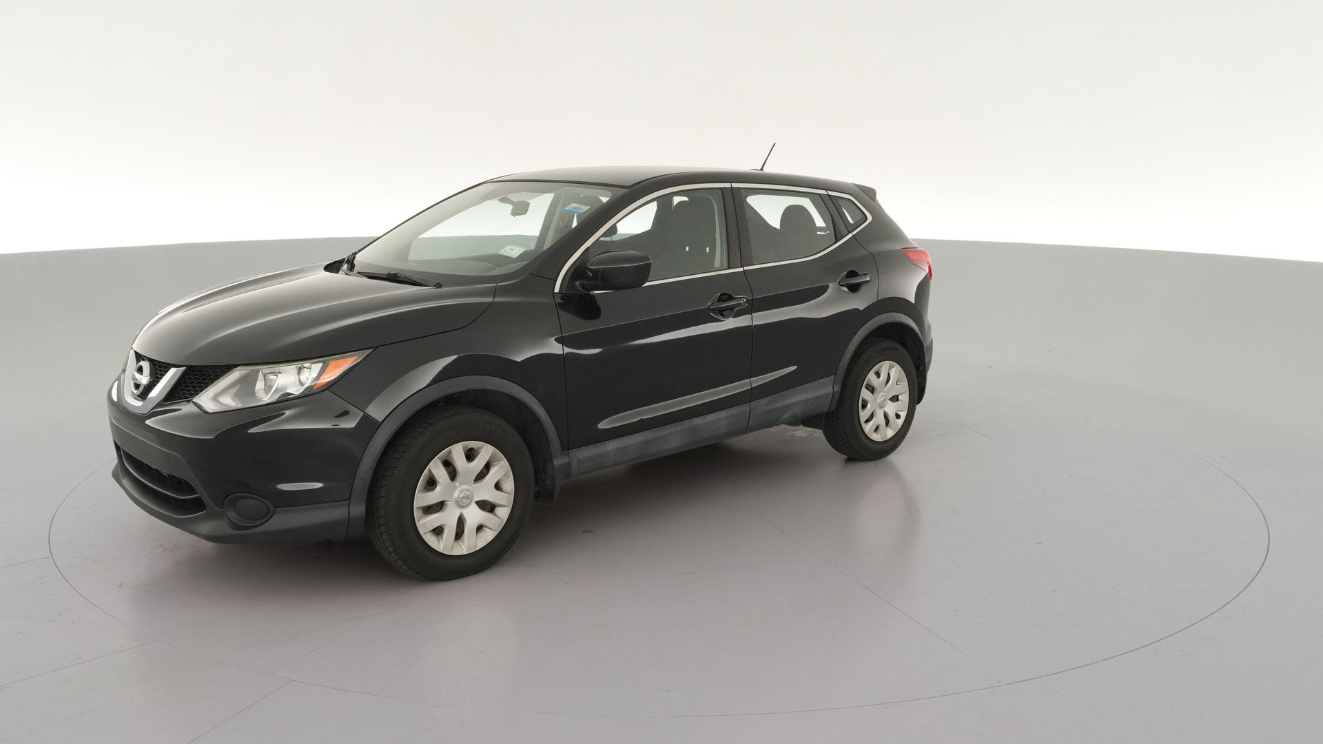 2018 Nissan Rogue Sport vehicle photo