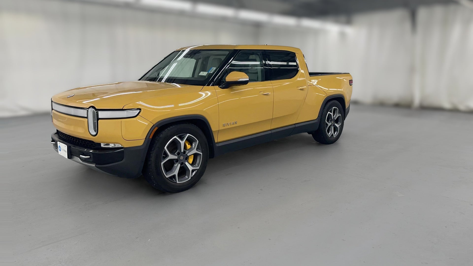 2022 Rivian R1T vehicle photo