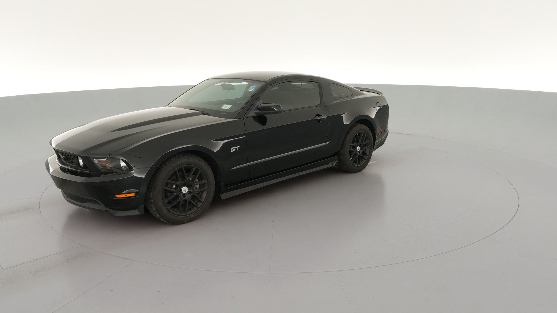2010 Ford Mustang vehicle photo
