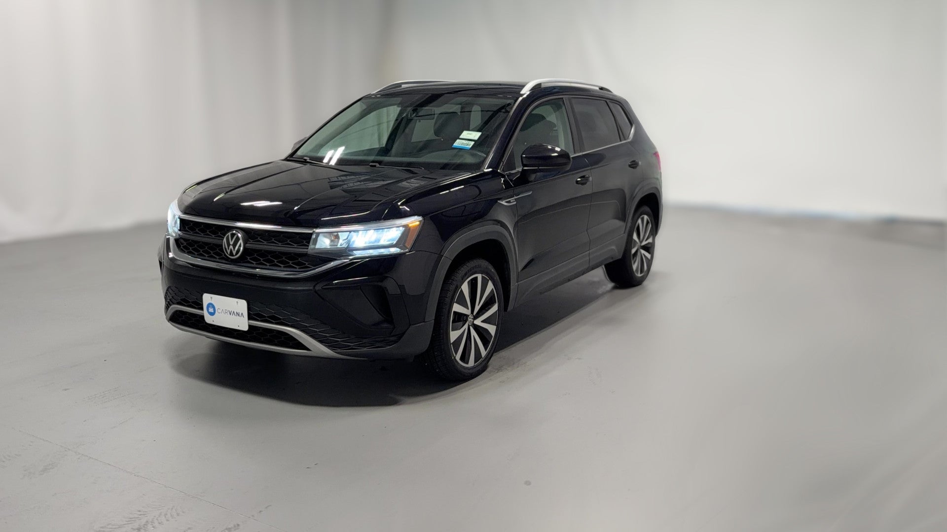 2022 Volkswagen Taos vehicle photo