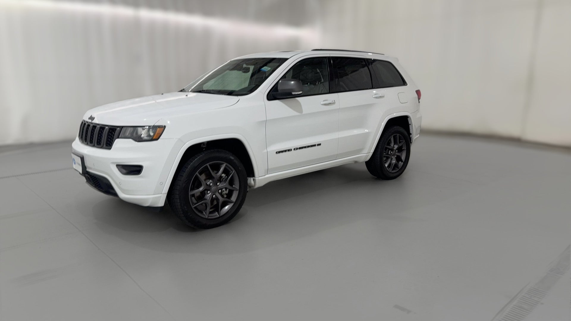 2021 Jeep Grand Cherokee vehicle photo