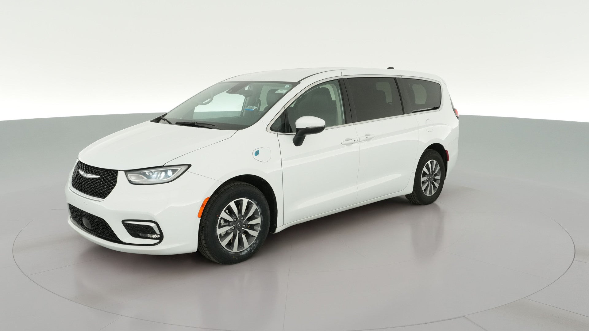 2023 Chrysler Pacifica Hybrid vehicle photo