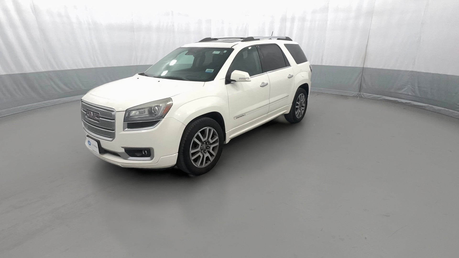 2014 GMC Acadia vehicle photo