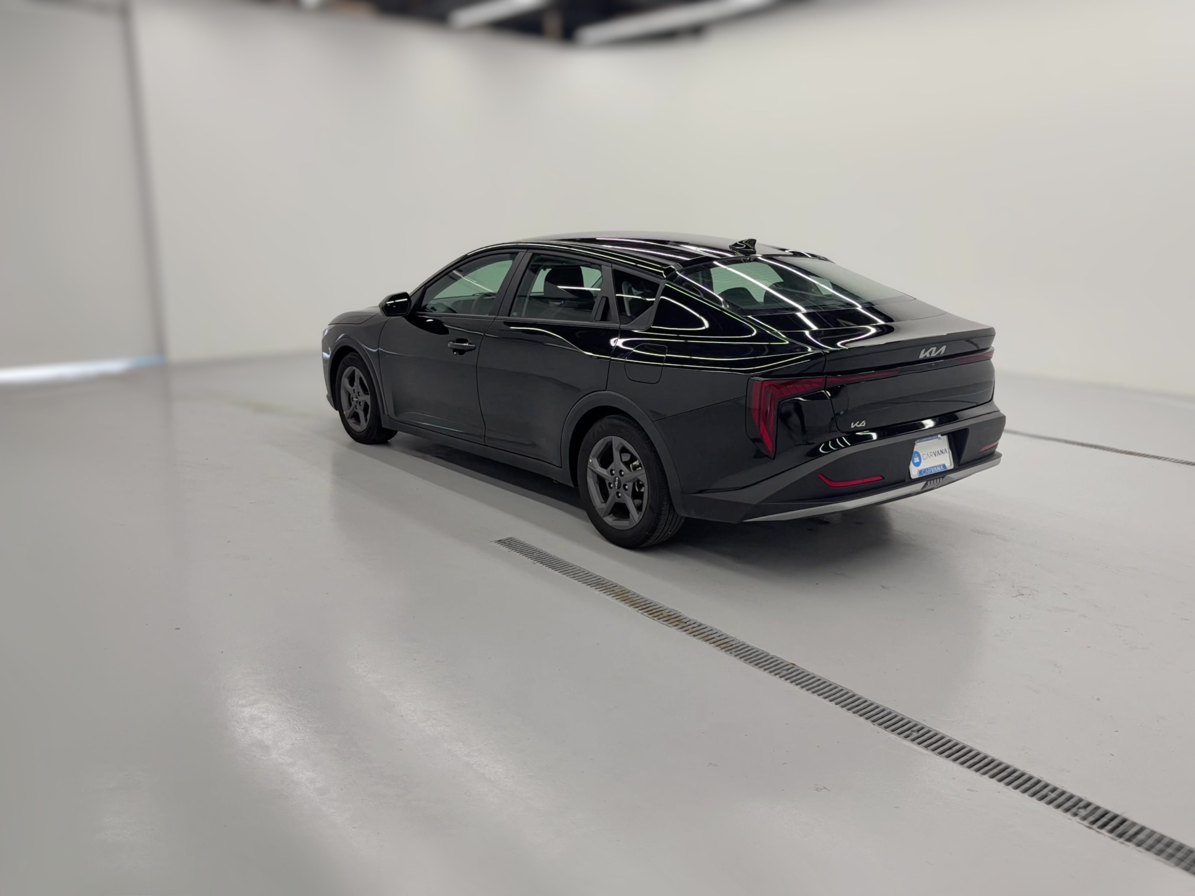 2025 Kia K4 LXS - Photo 25