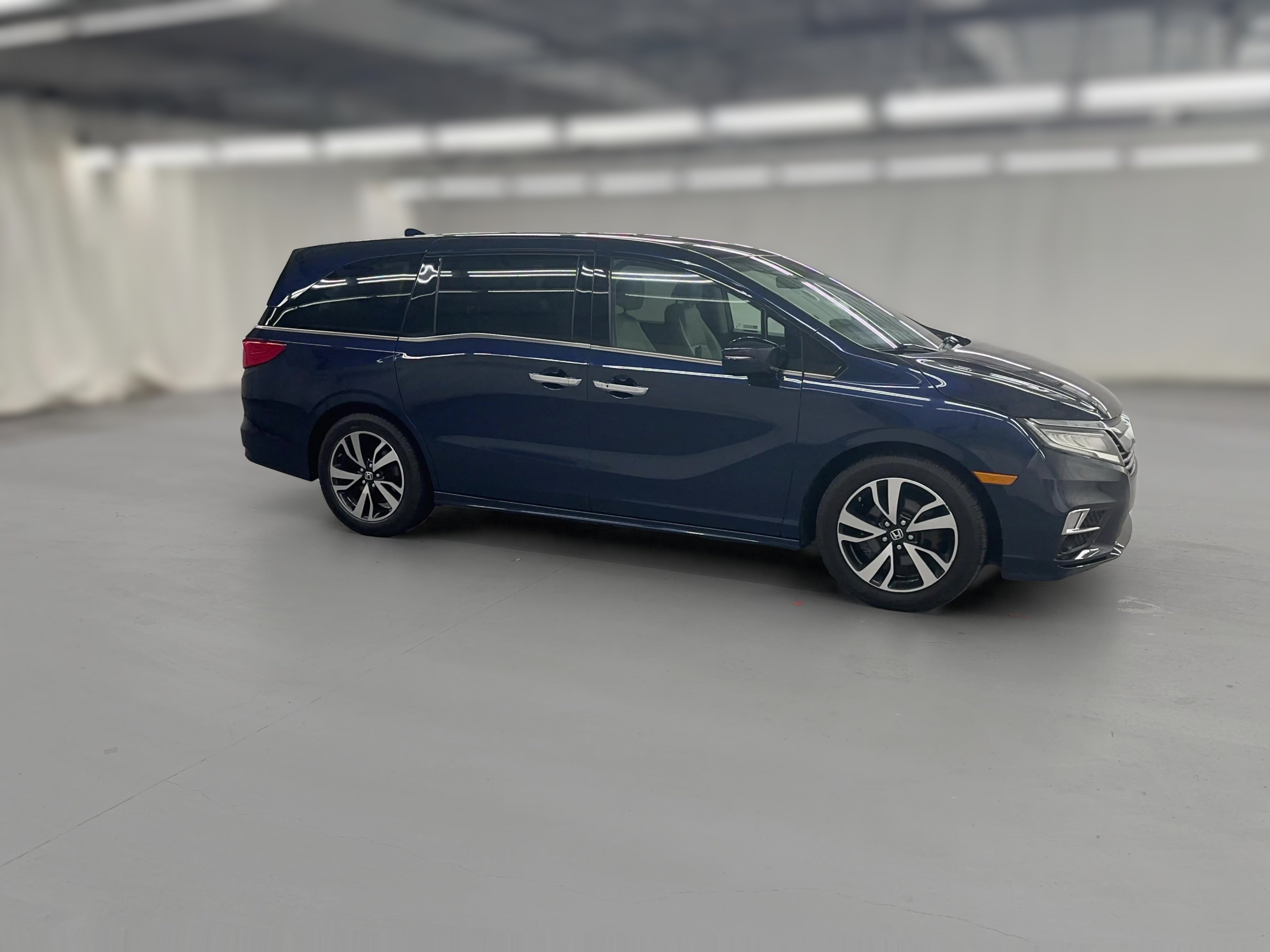 2020 Honda Odyssey Elite - Photo 46