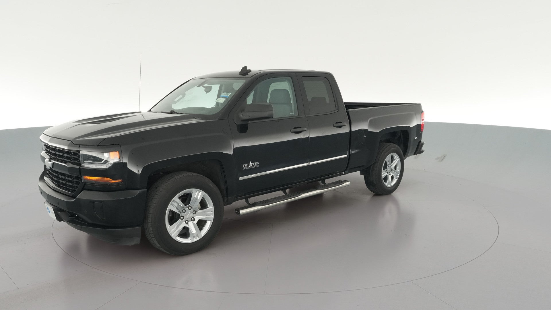 2018 Chevrolet Silverado 1500 Double Cab vehicle photo