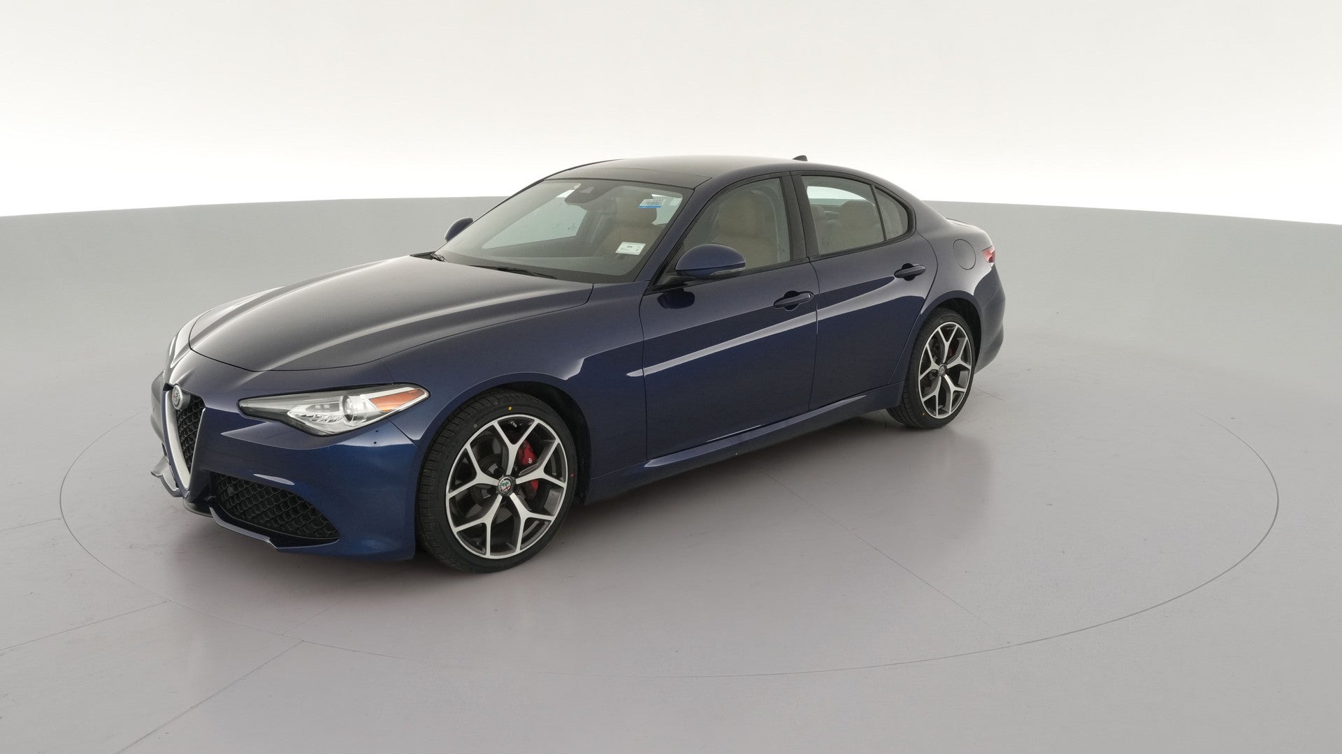 2019 Alfa Romeo Giulia vehicle photo