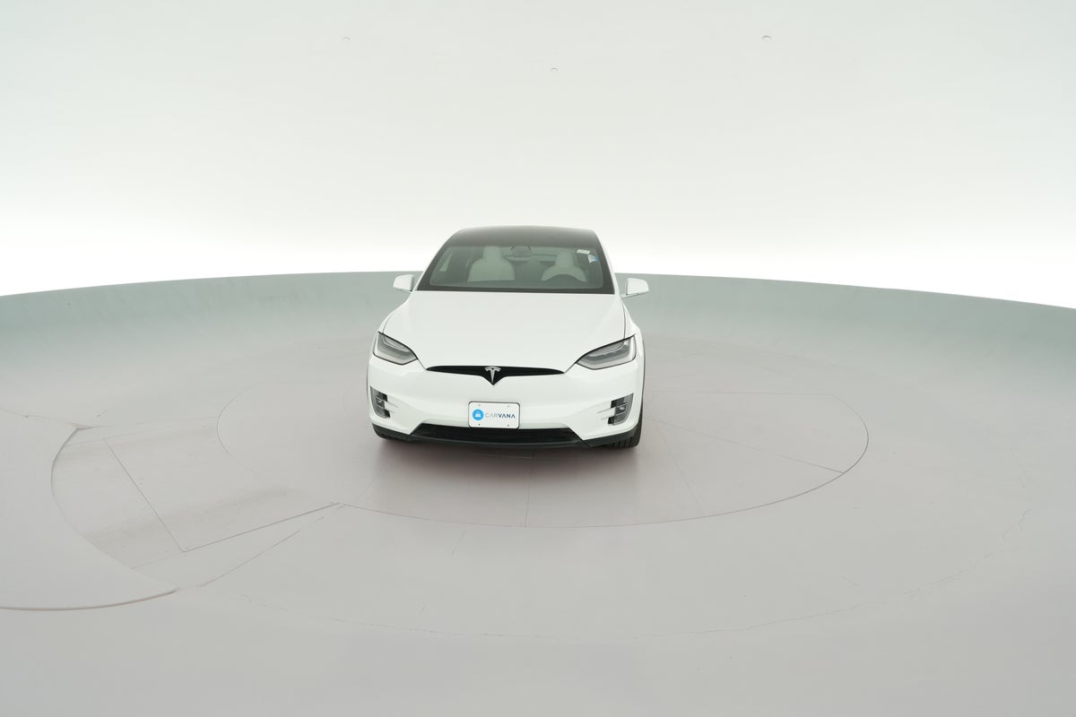 2020 Tesla Model X Long Range Plus in White — 360° view 1