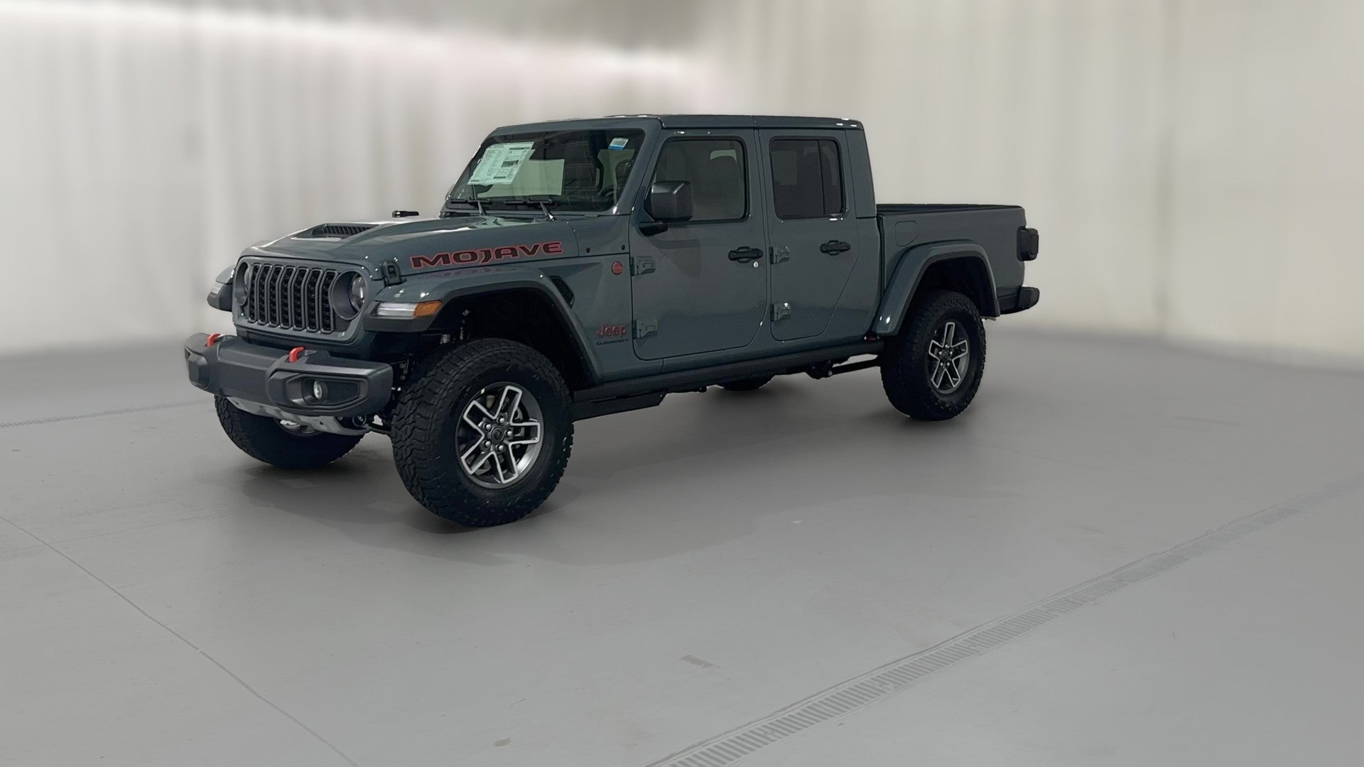 2026 Jeep Gladiator vehicle photo