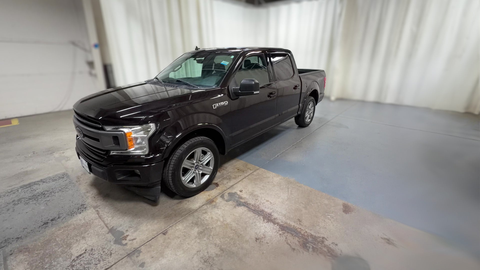 2019 Ford F150 SuperCrew Cab vehicle photo