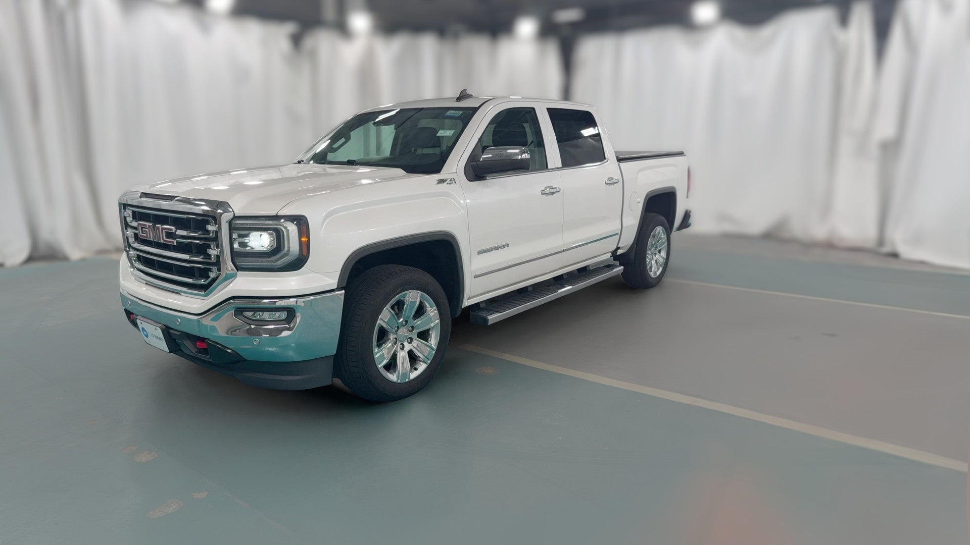 2018 GMC Sierra 1500 Crew Cab vehicle photo