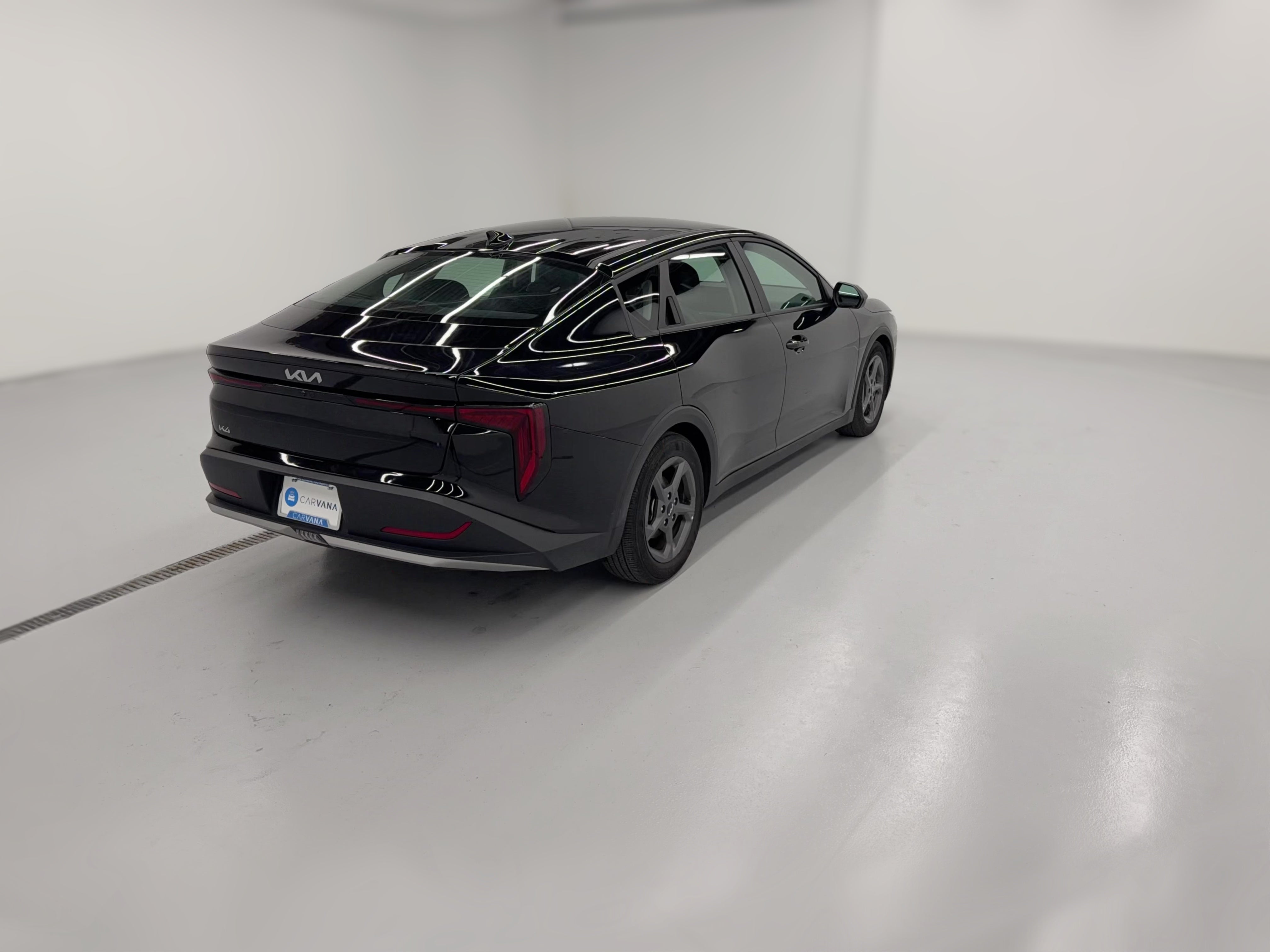 2025 Kia K4 LXS - Photo 30