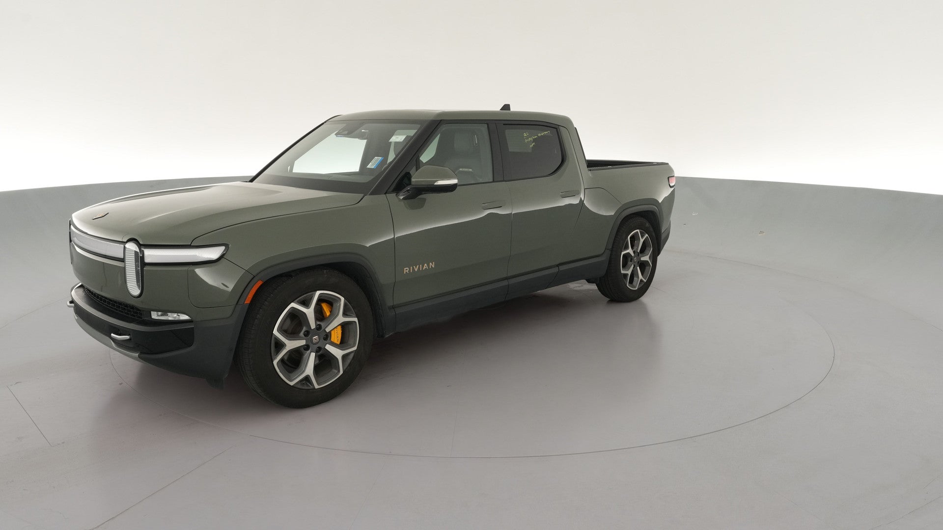 2022 Rivian R1T vehicle photo
