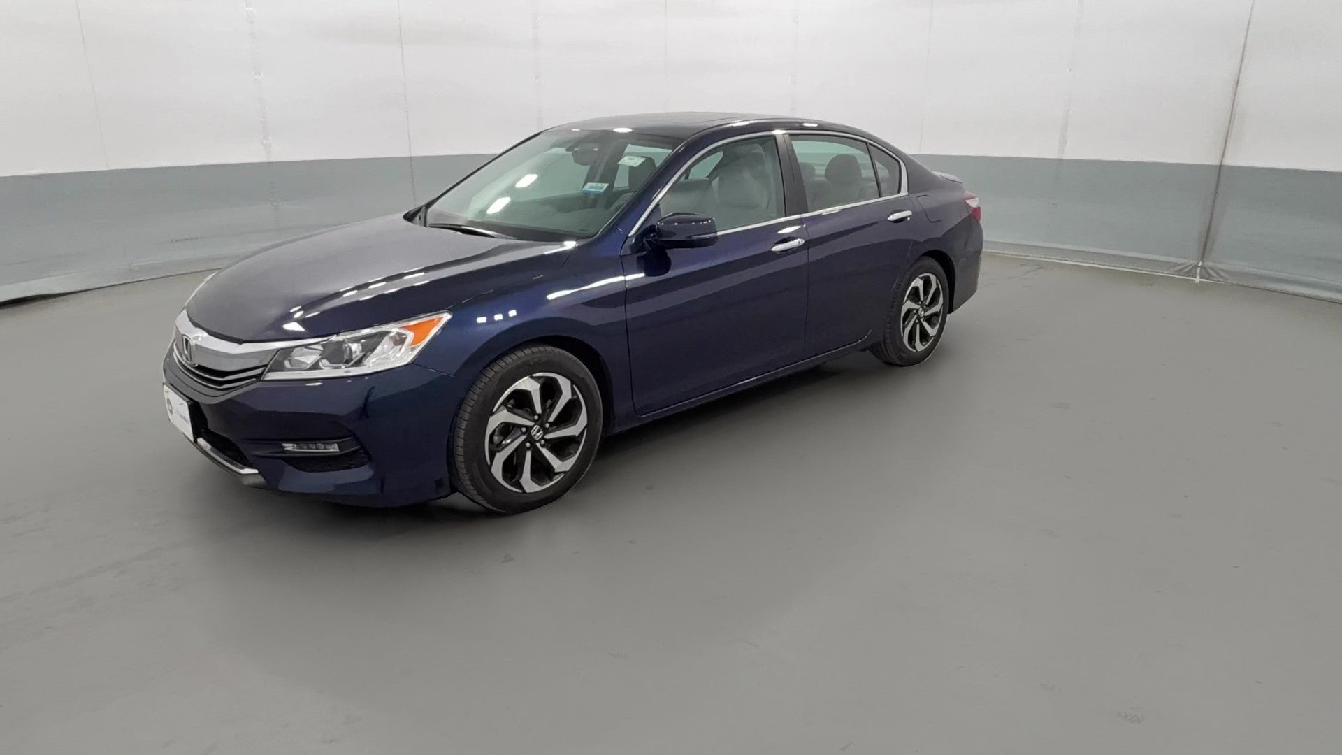 2017 Honda Accord vehicle photo
