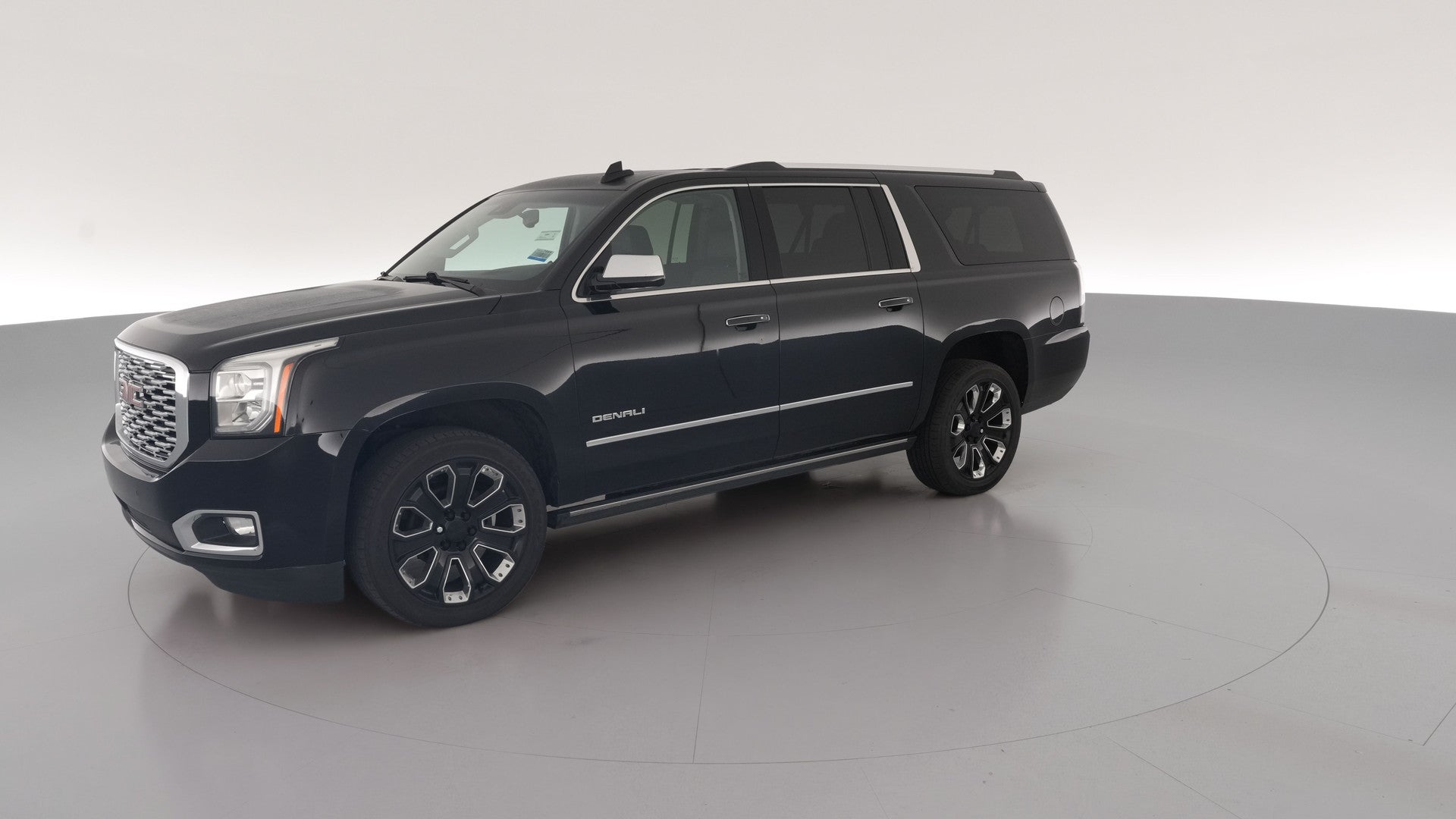 2019 GMC Yukon XL vehicle photo