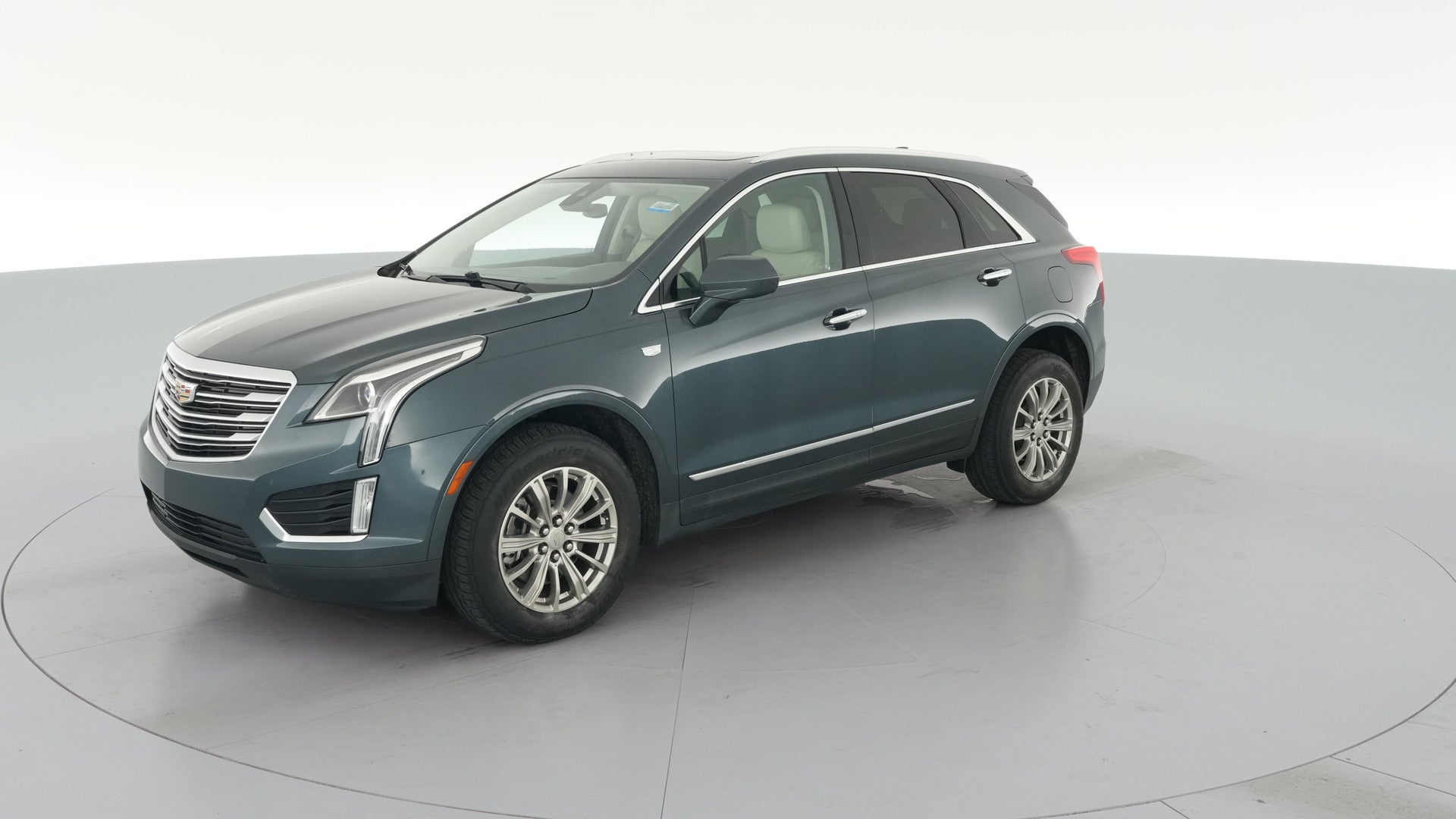 2019 Cadillac XT5 vehicle photo