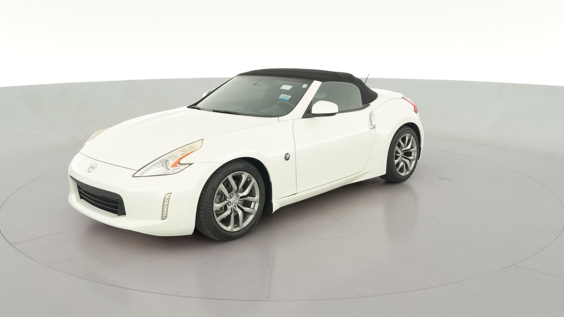 2014 Nissan 370Z vehicle photo