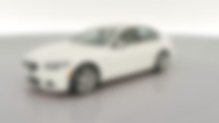 2014 BMW 5 Series vehicle photo