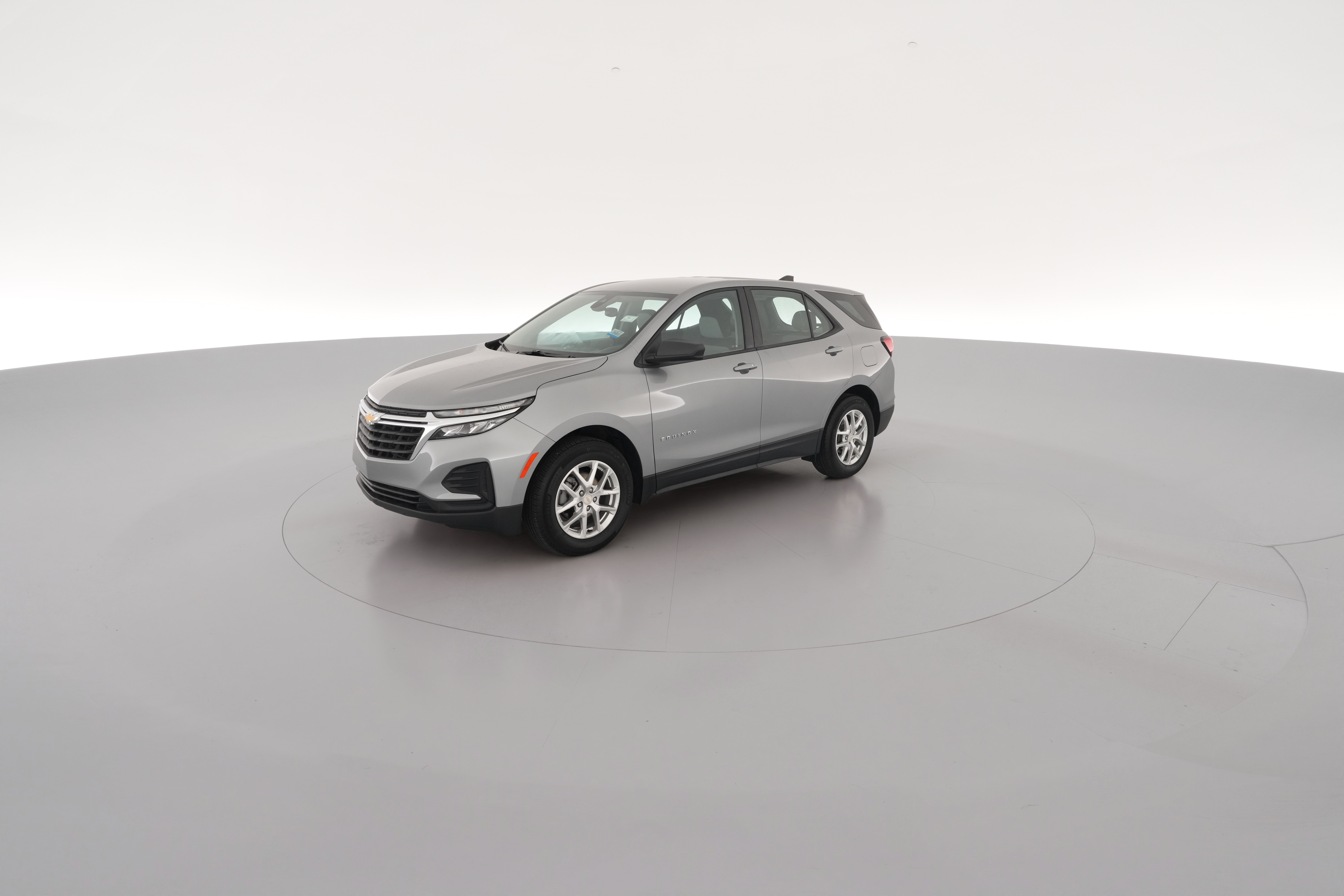 2024 Chevrolet Equinox LS - Photo 24