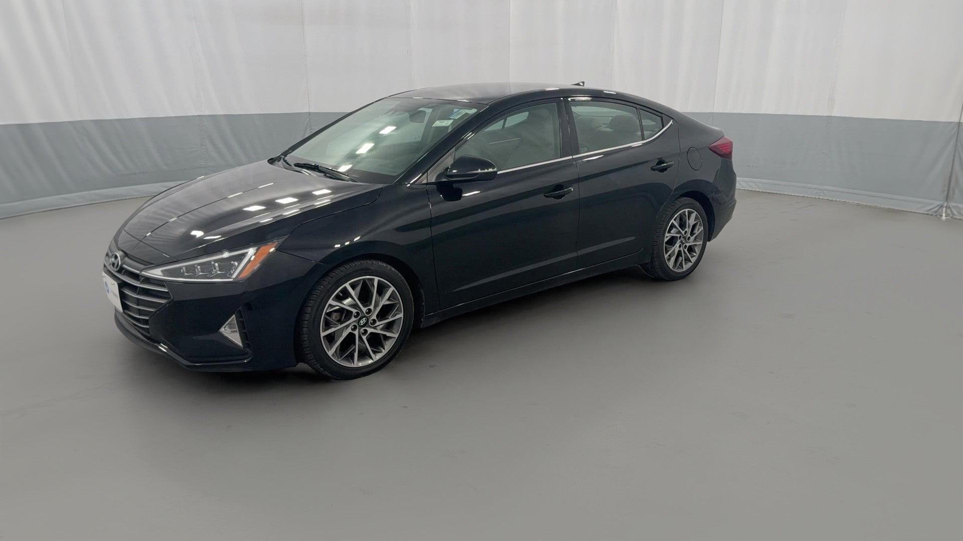 2020 Hyundai Elantra vehicle photo