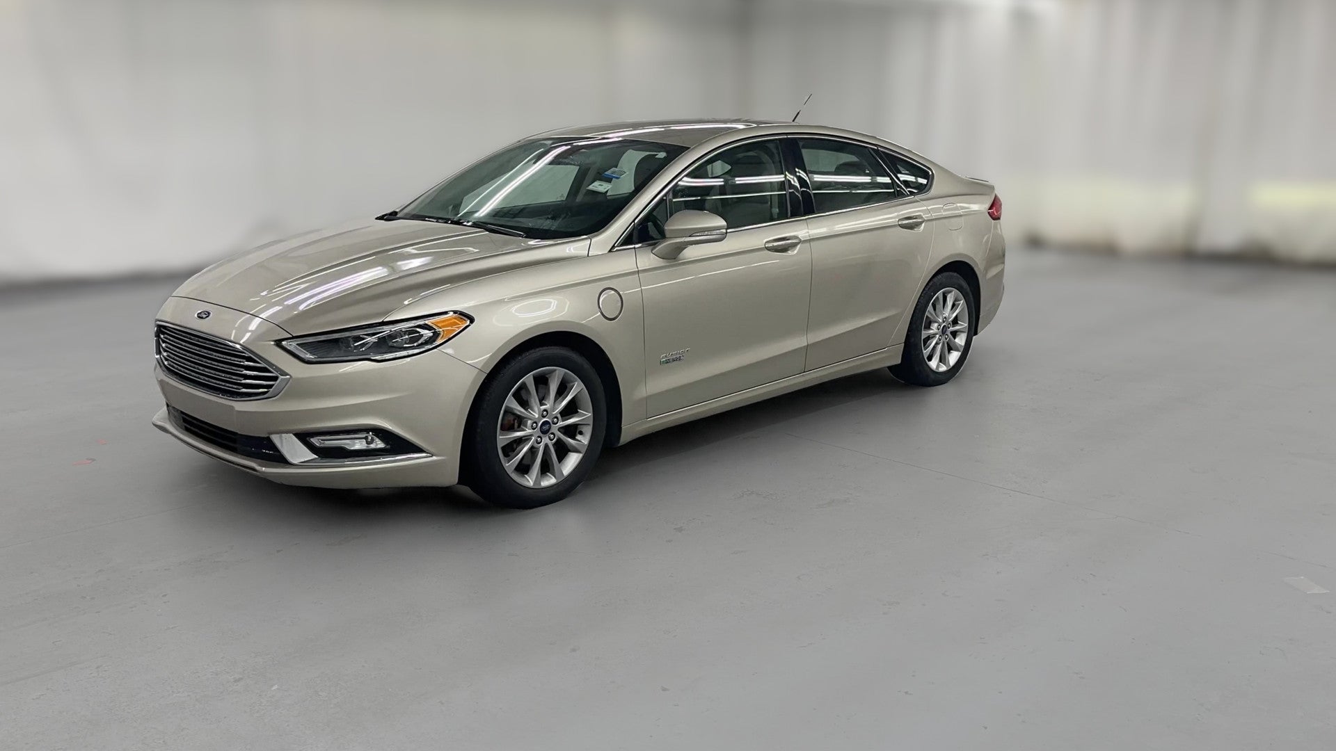 2017 Ford Fusion Energi vehicle photo
