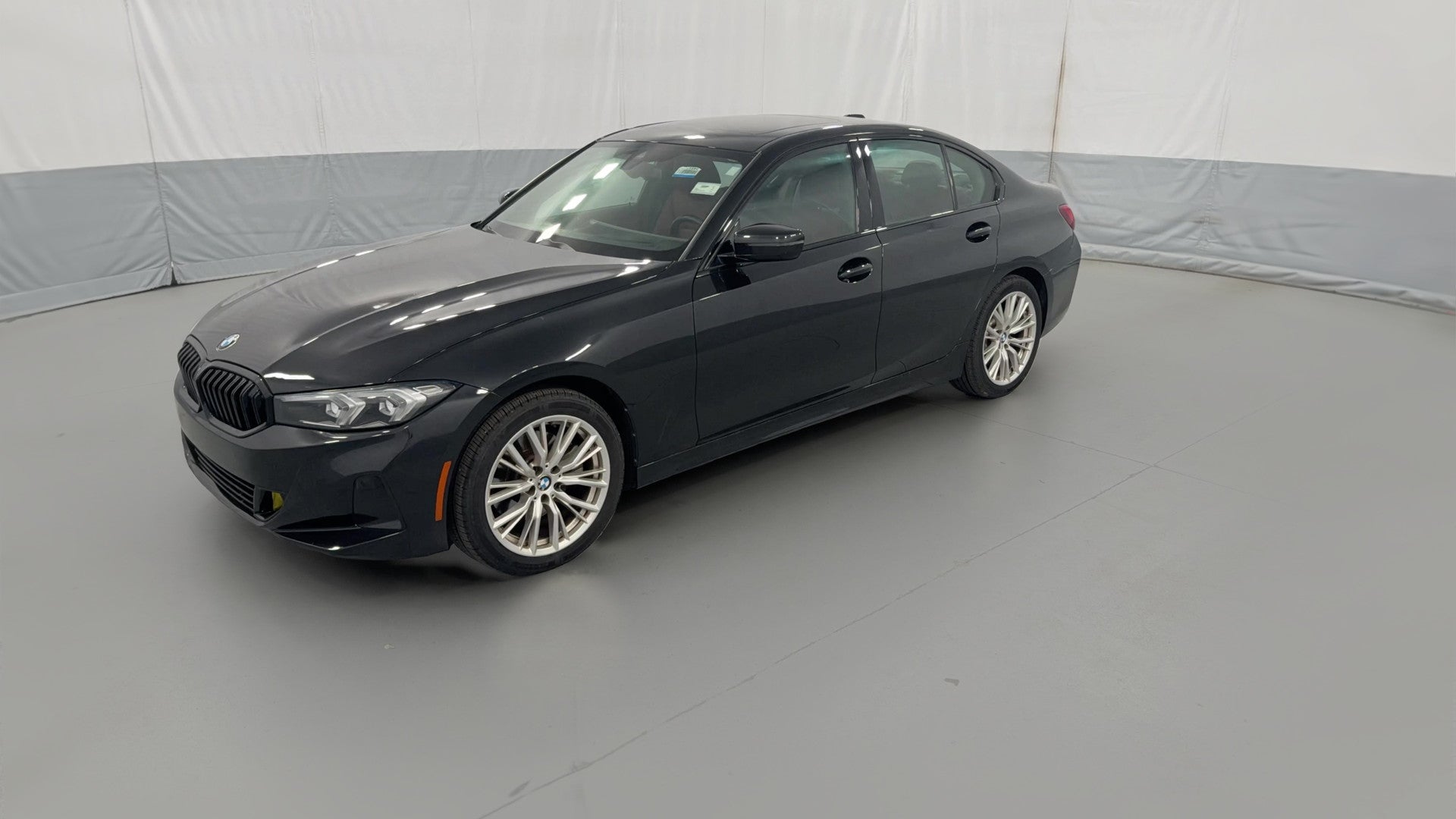 2023 BMW 3 Series vehicle photo