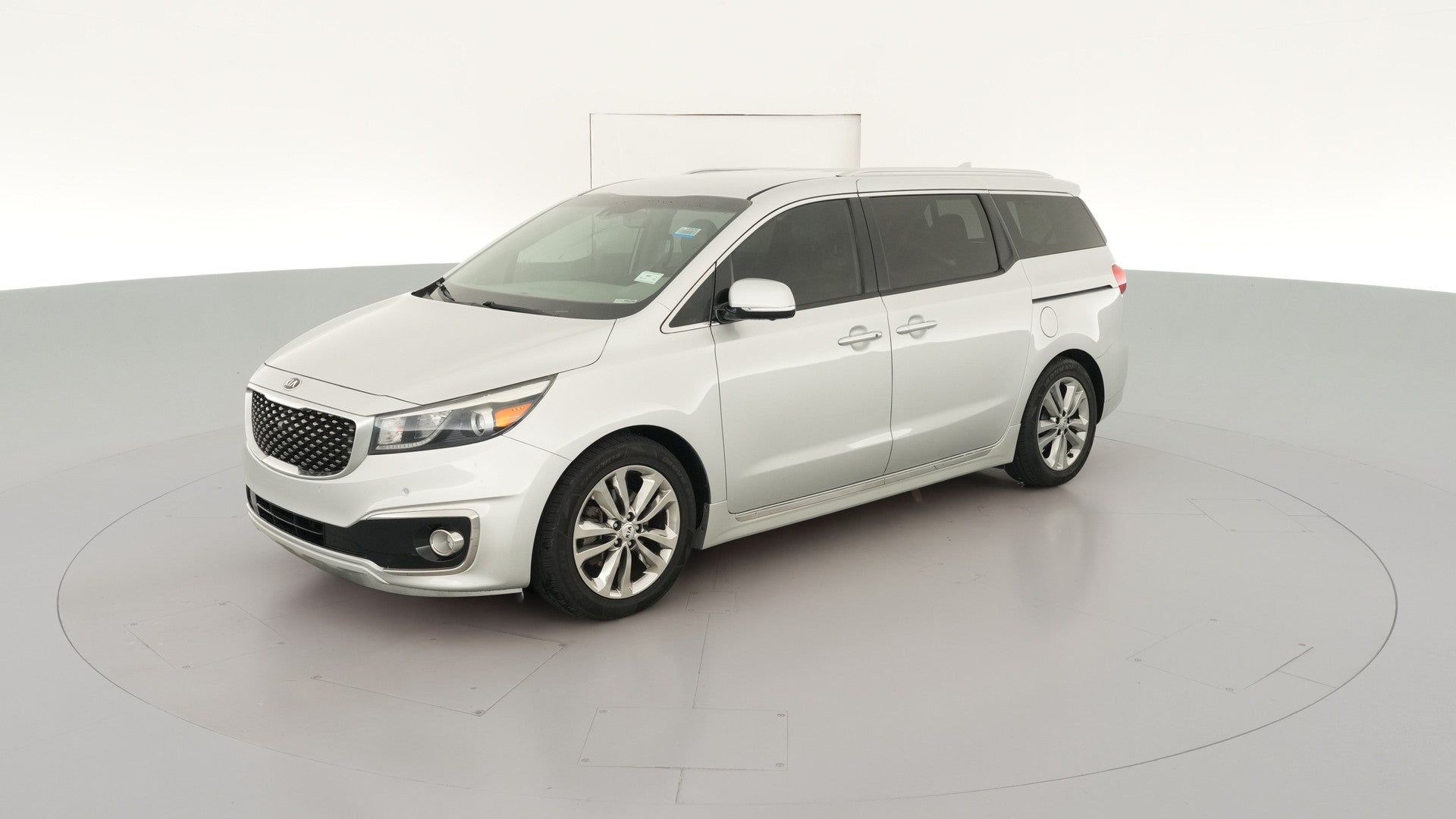 2018 Kia Sedona vehicle photo