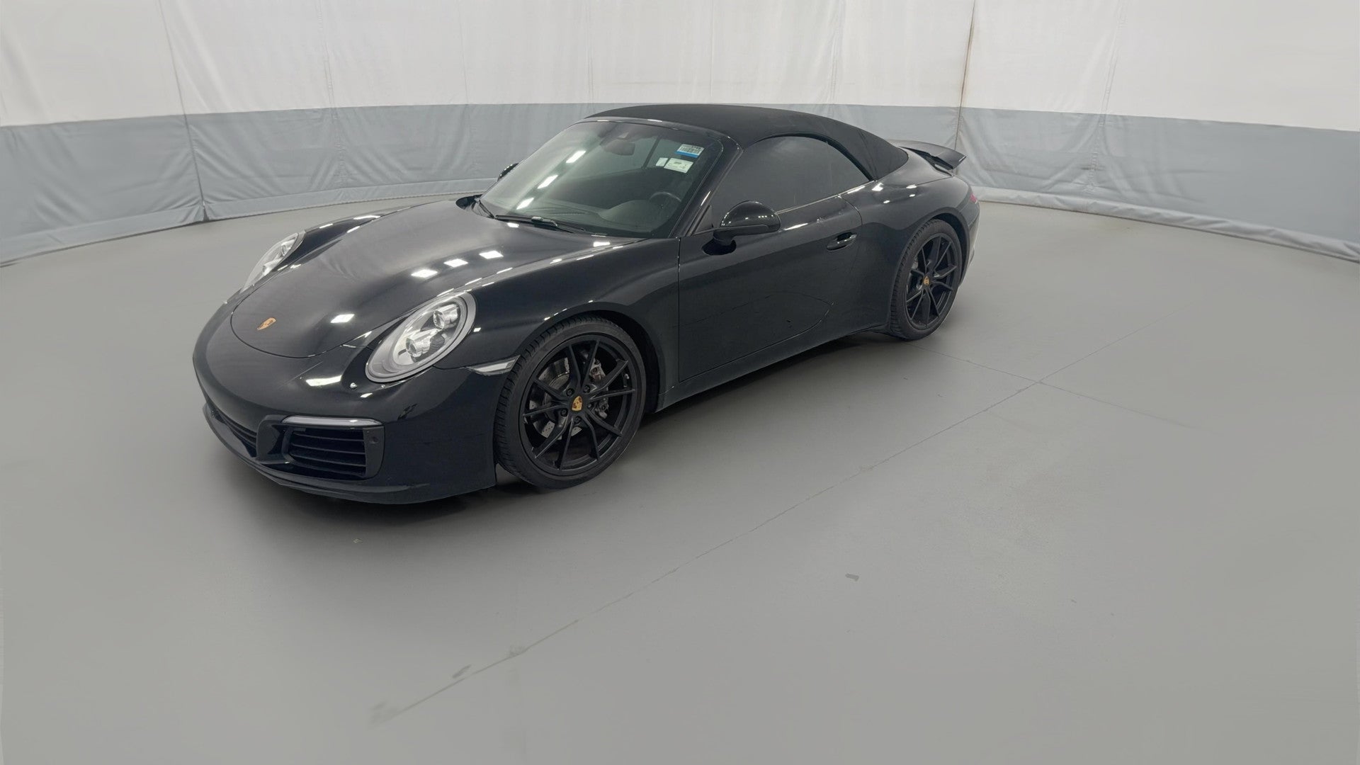 2017 Porsche 911 vehicle photo