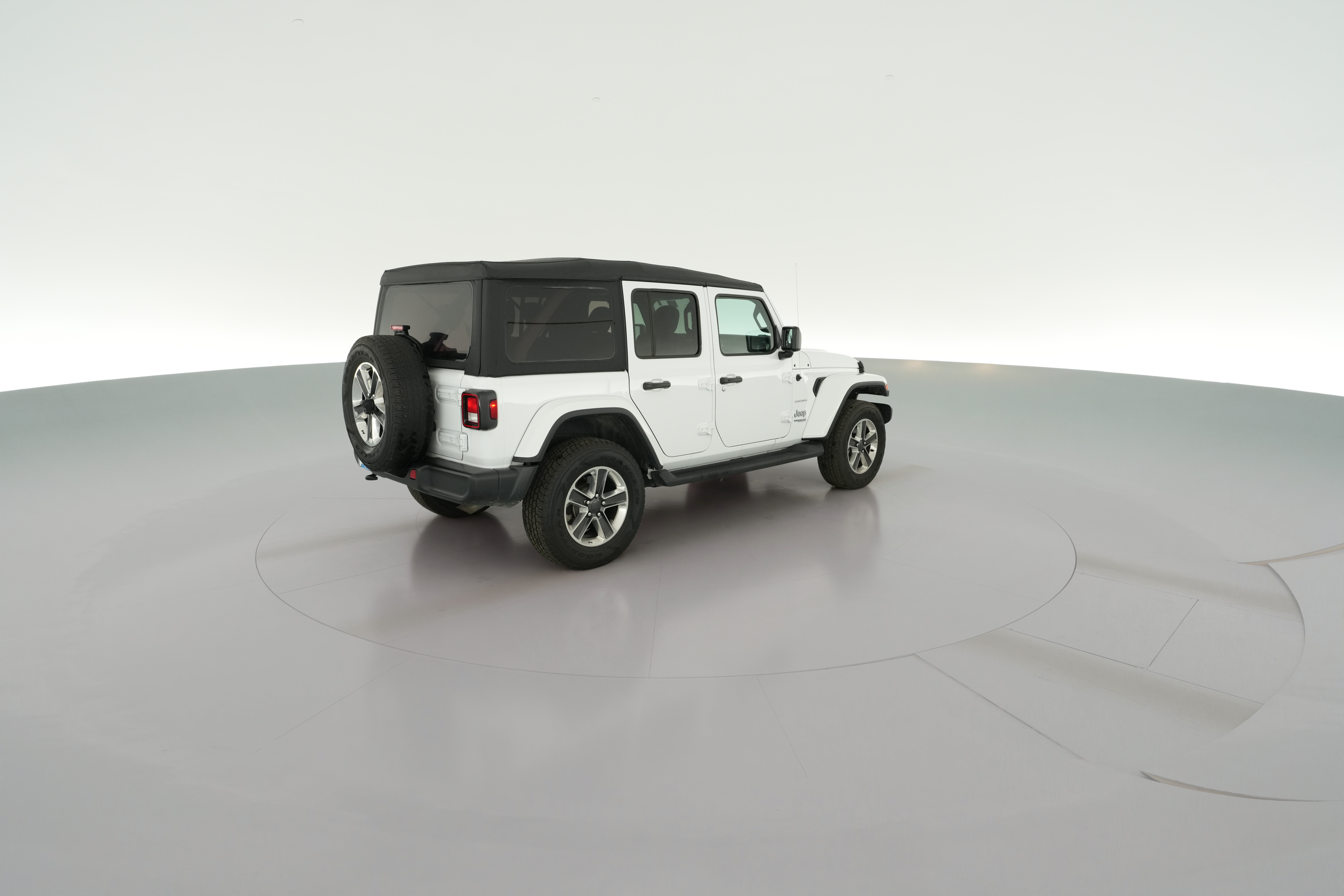 2022 Jeep Wrangler Unlimited Sahara - Photo 35