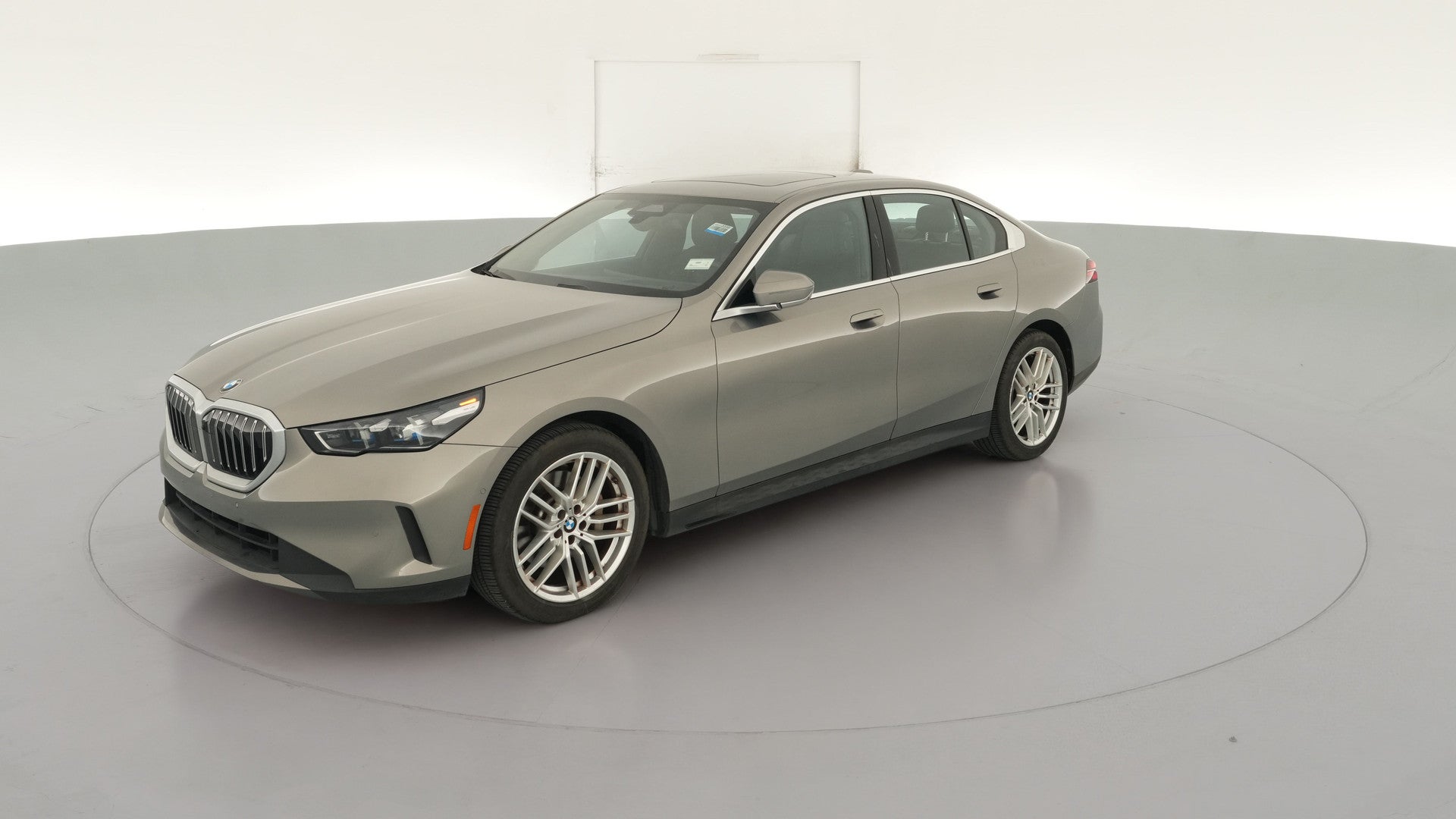 2024 BMW 5 Series vehicle photo