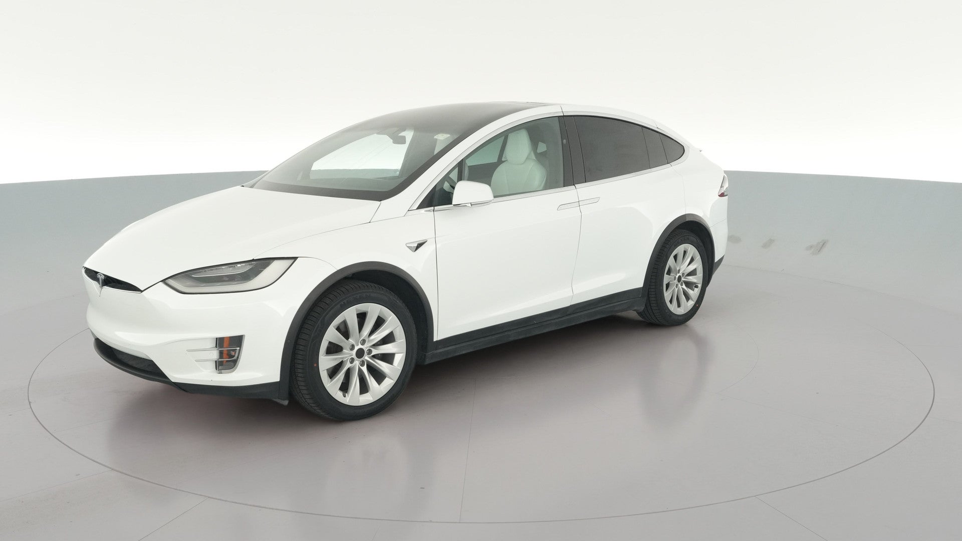 2018 Tesla Model X vehicle photo