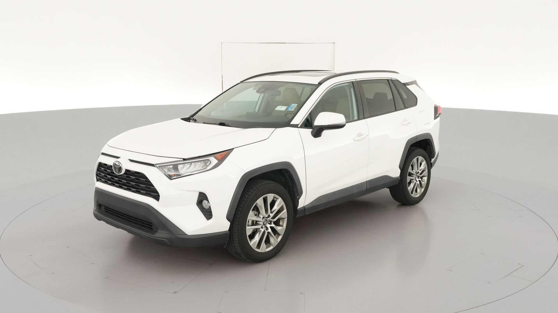 2019 Toyota RAV4 vehicle photo