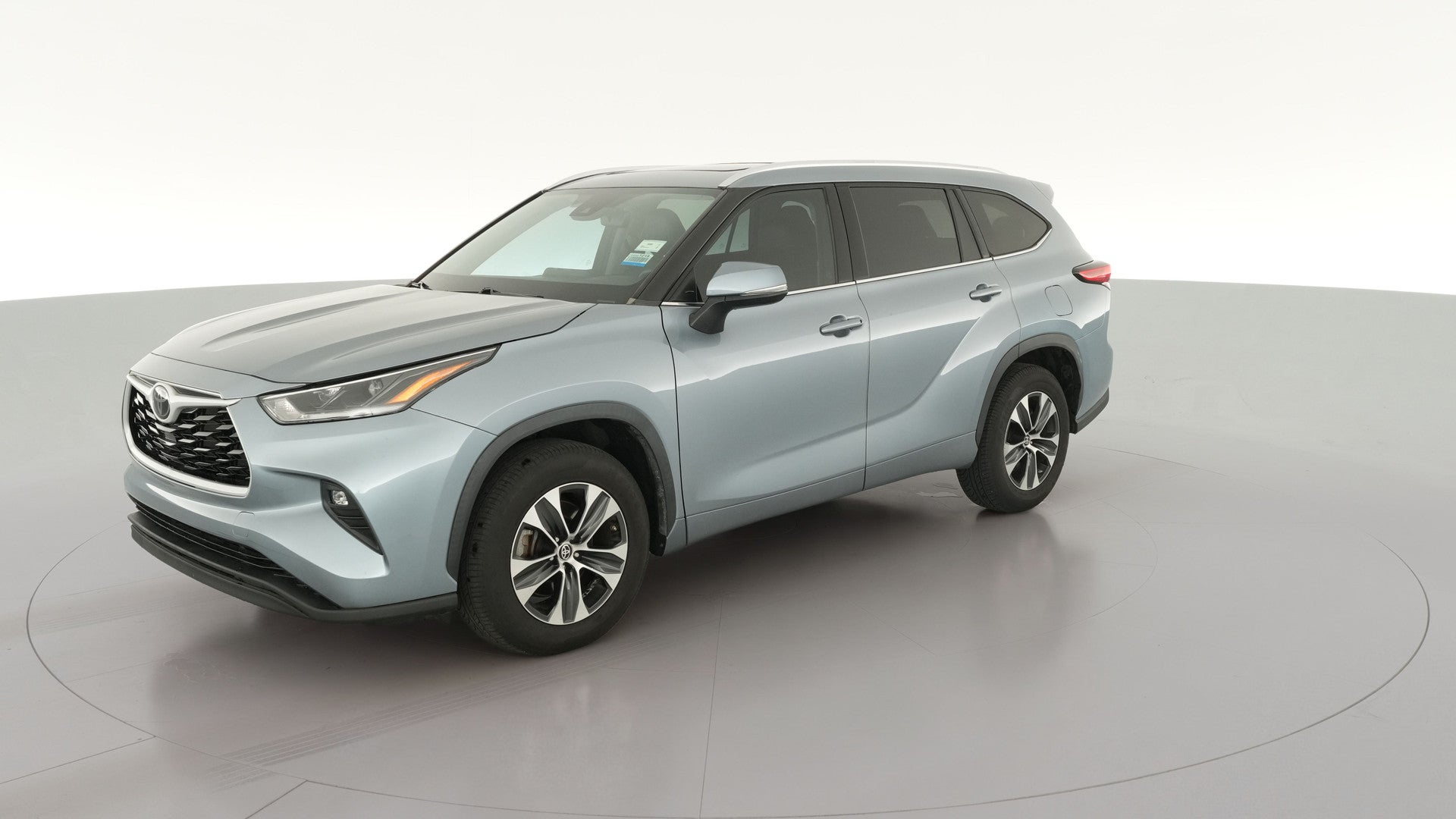 2021 Toyota Highlander vehicle photo