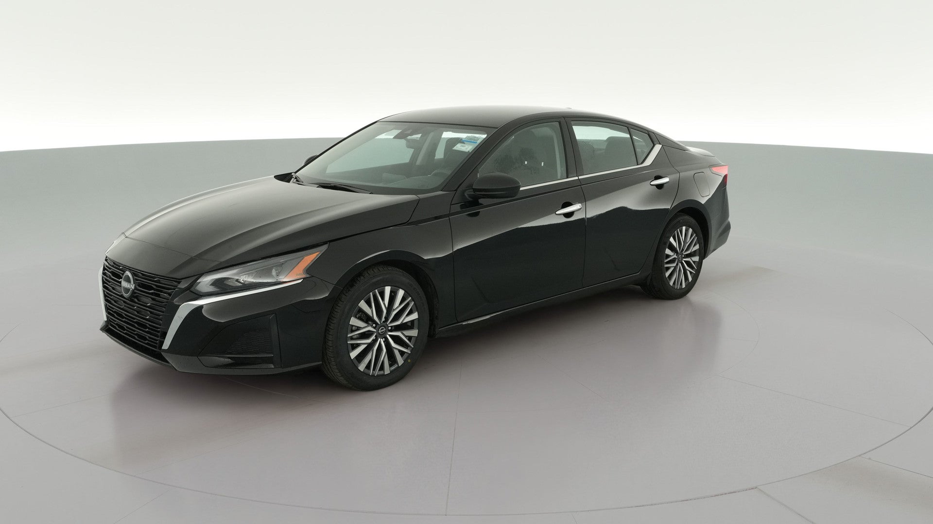 2025 Nissan Altima vehicle photo