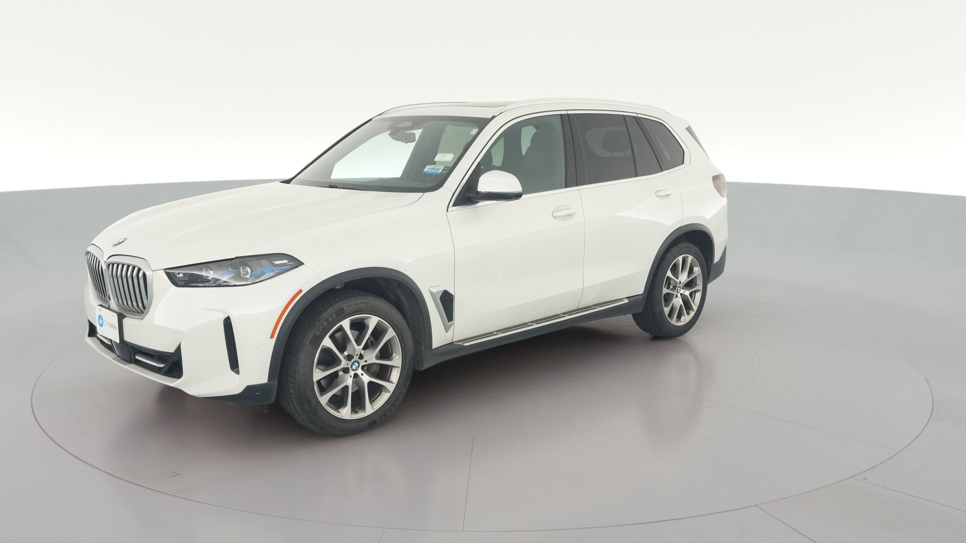 2024 BMW X5 vehicle photo