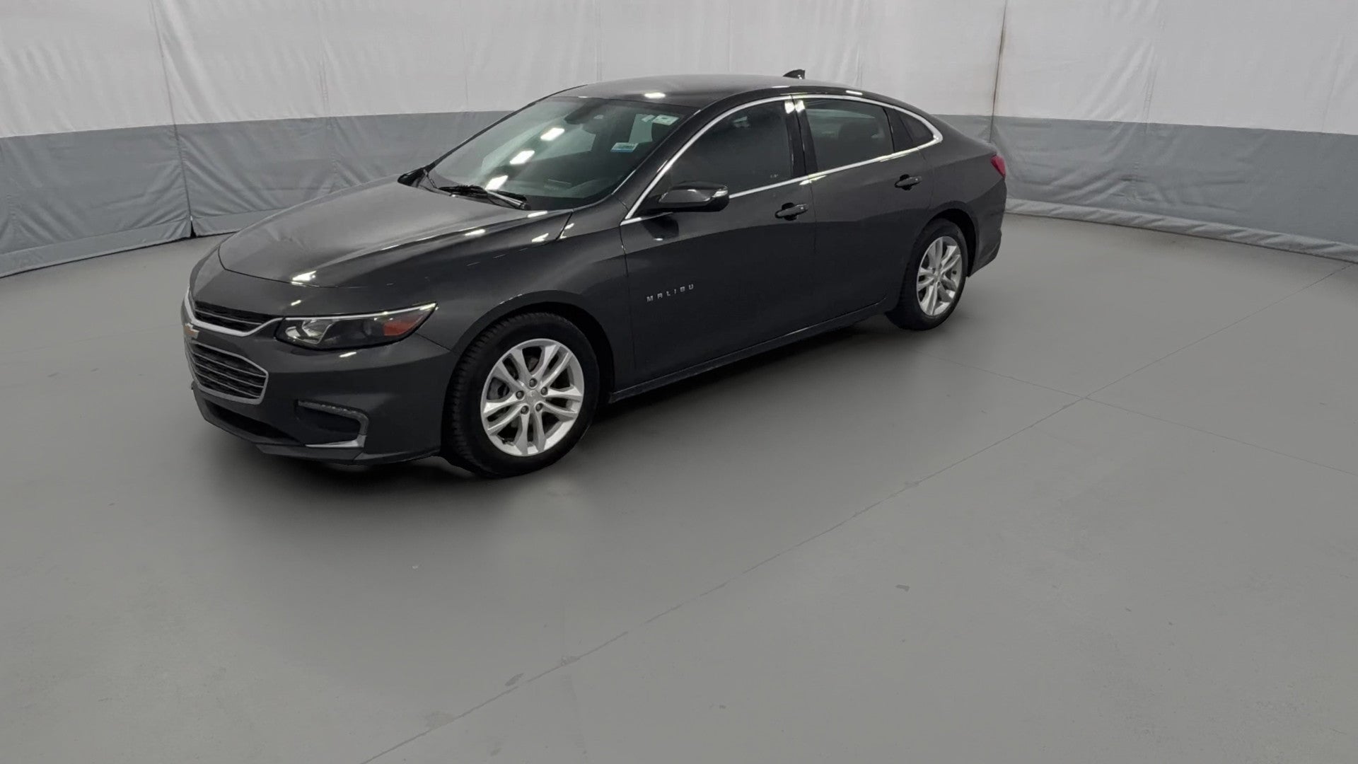2016 Chevrolet Malibu vehicle photo