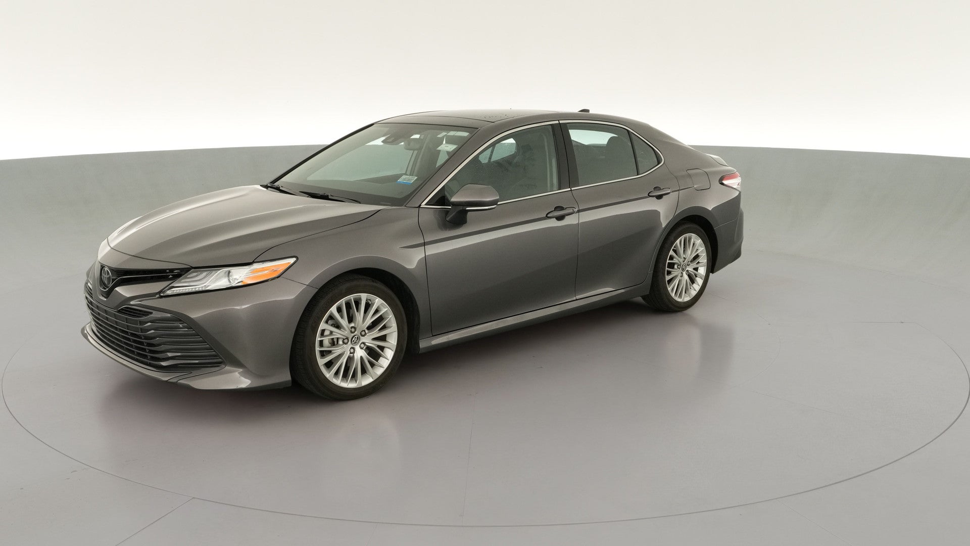 2019 Toyota Camry vehicle photo